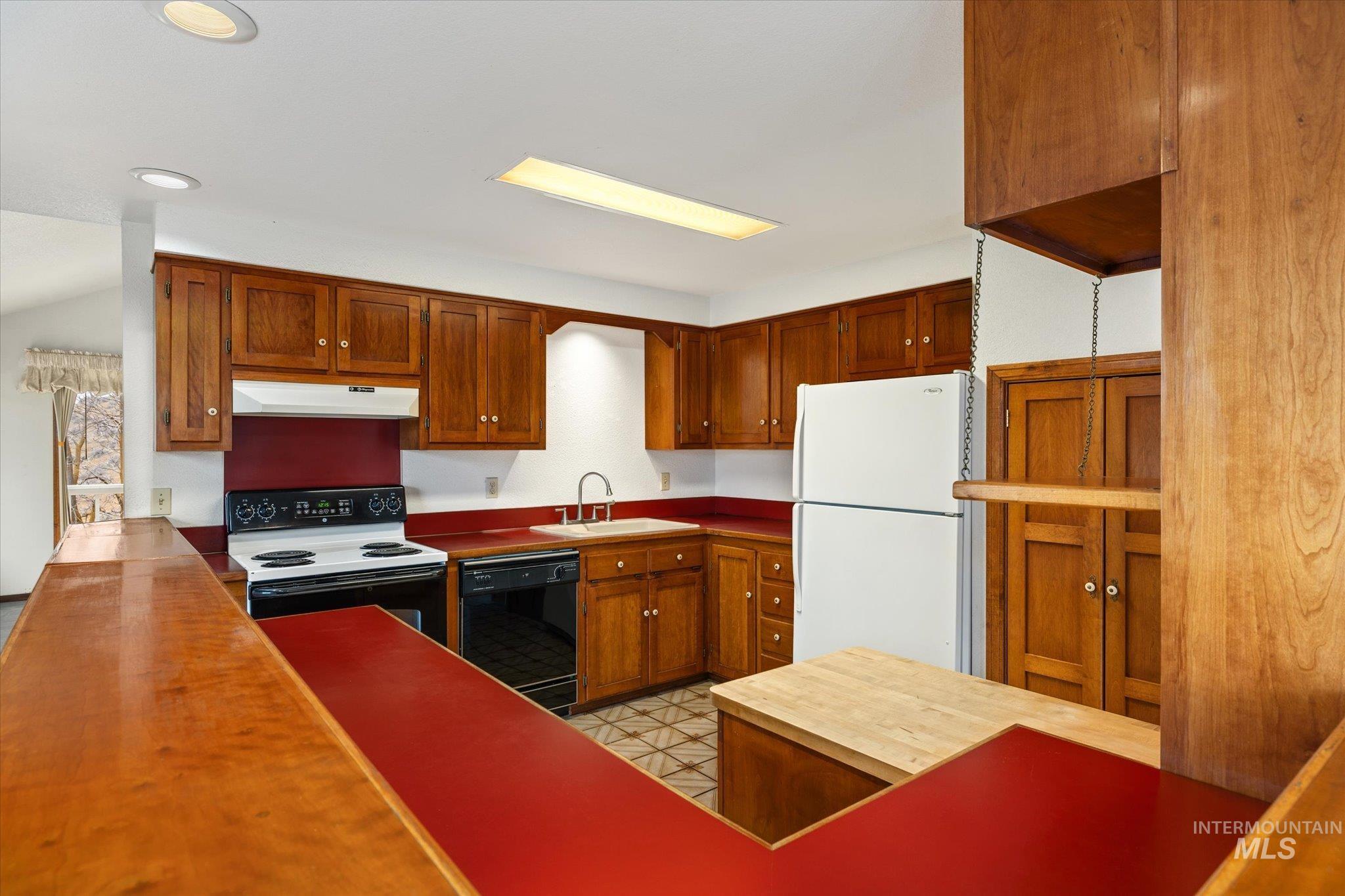 8200 W Spring Creek Way