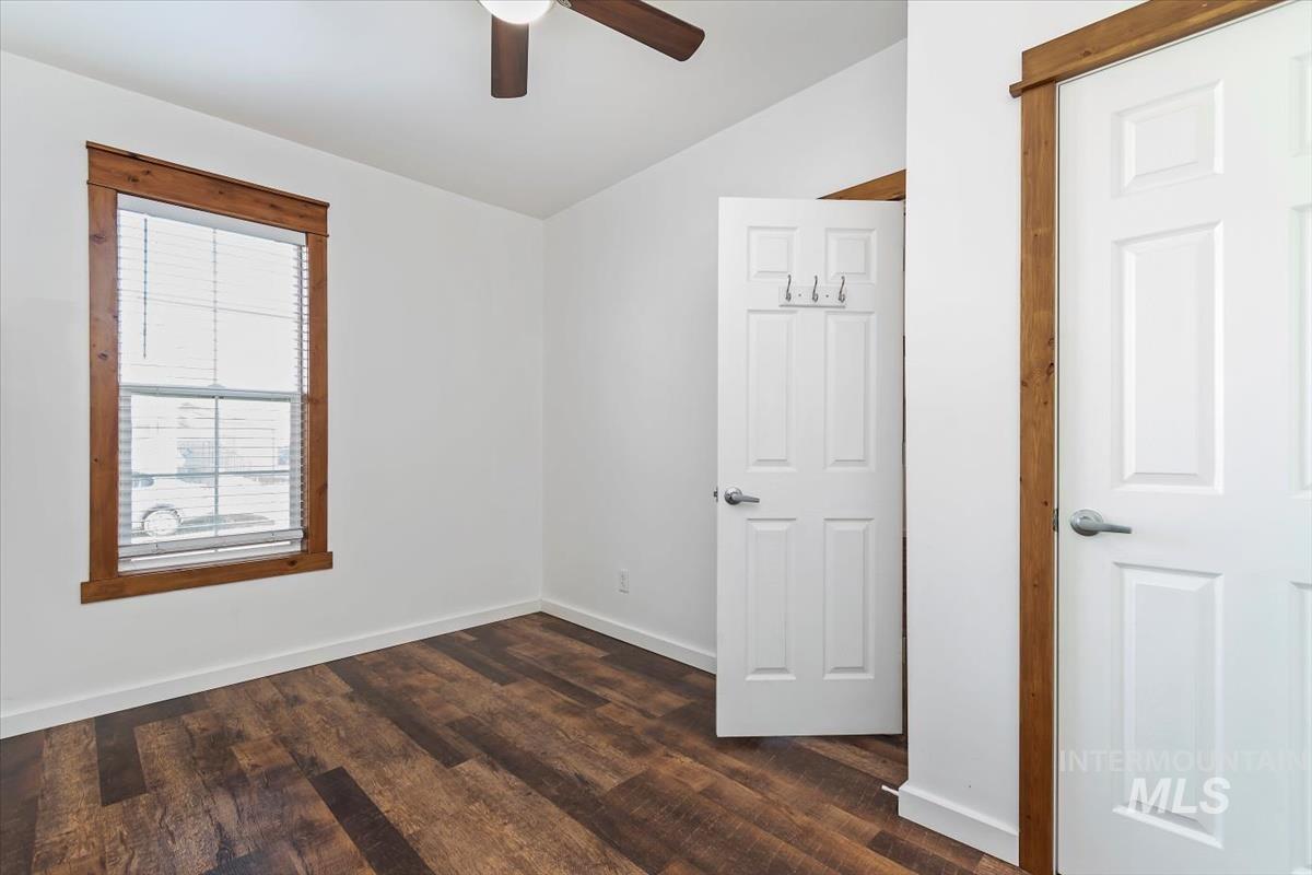 201 W 1st Street