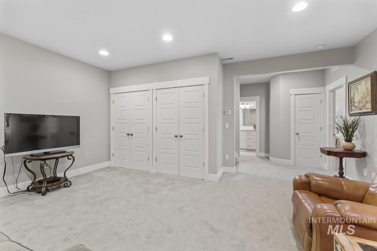 15254 Bald Eagle Ave