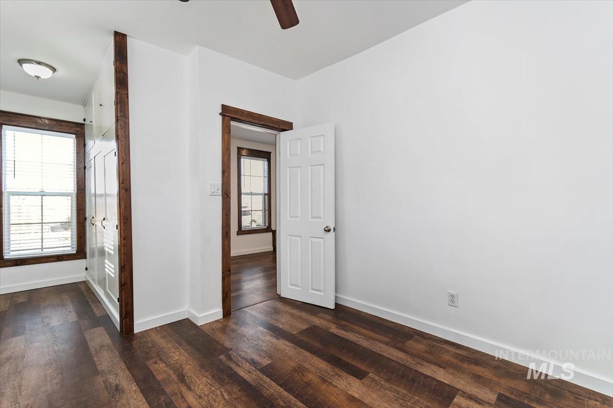 201 W 1st Street