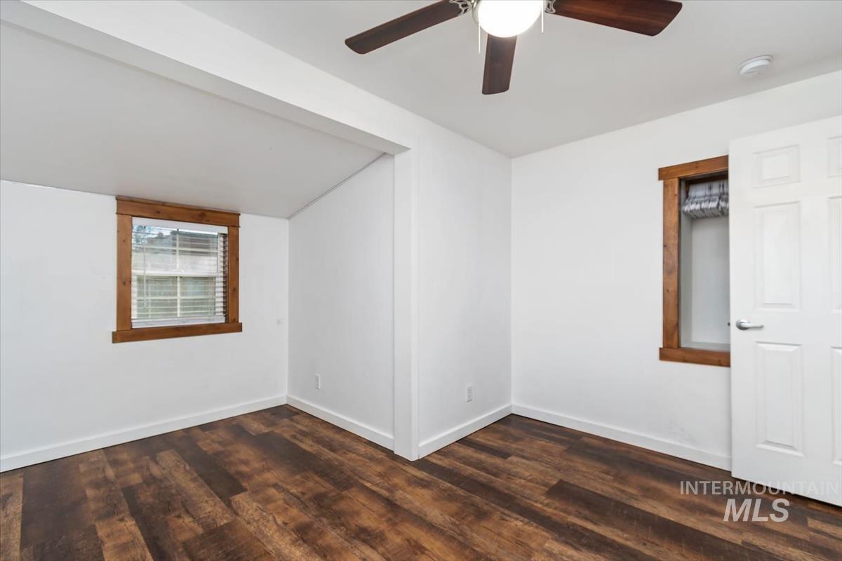 201 W 1st Street