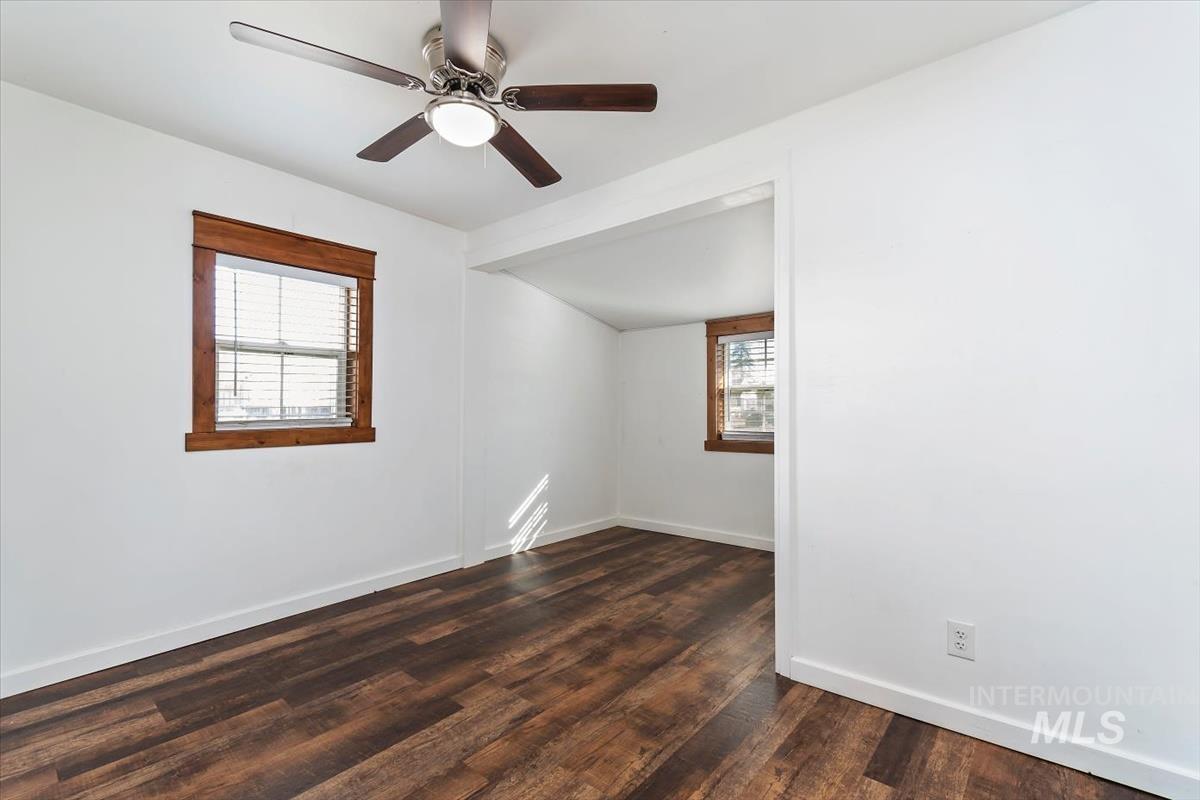 201 W 1st Street