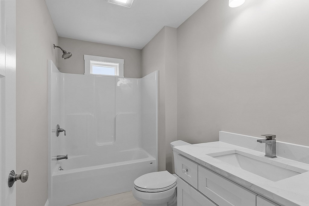 207 Beach Road # 1 Unit: F-1