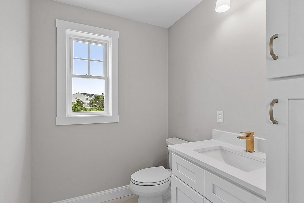 207 Beach Road # 1 Unit: F-1