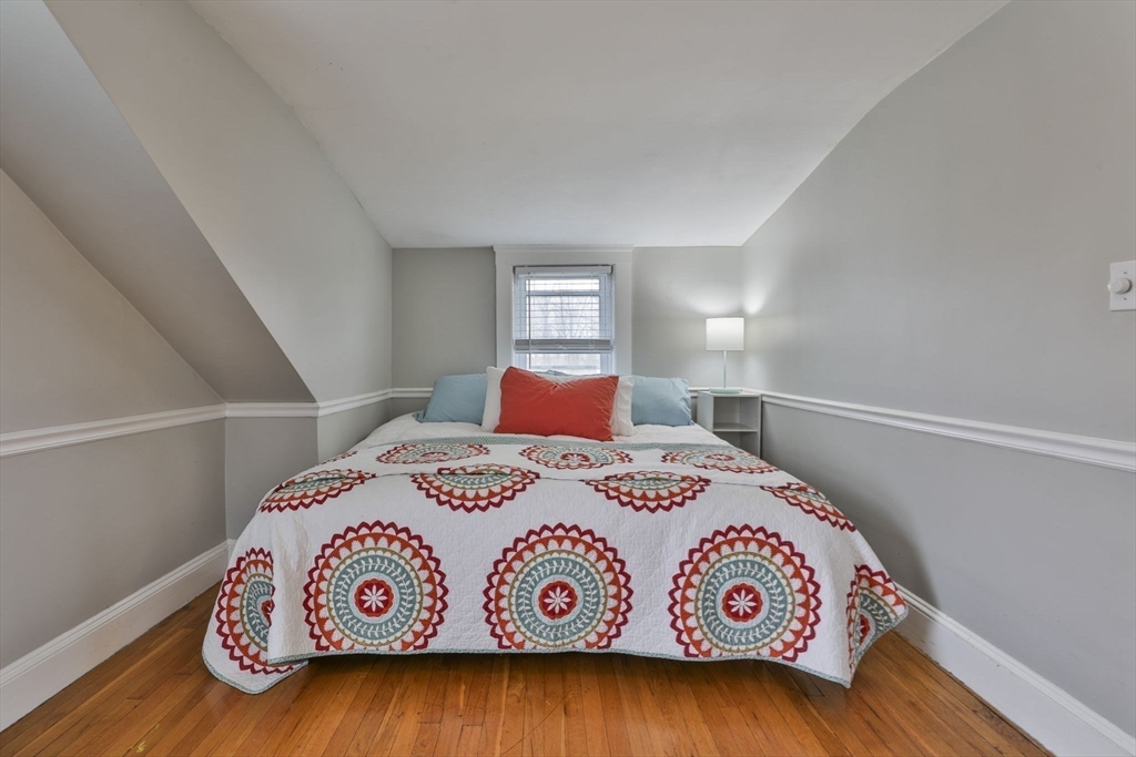 26 Bella Vista Ave
