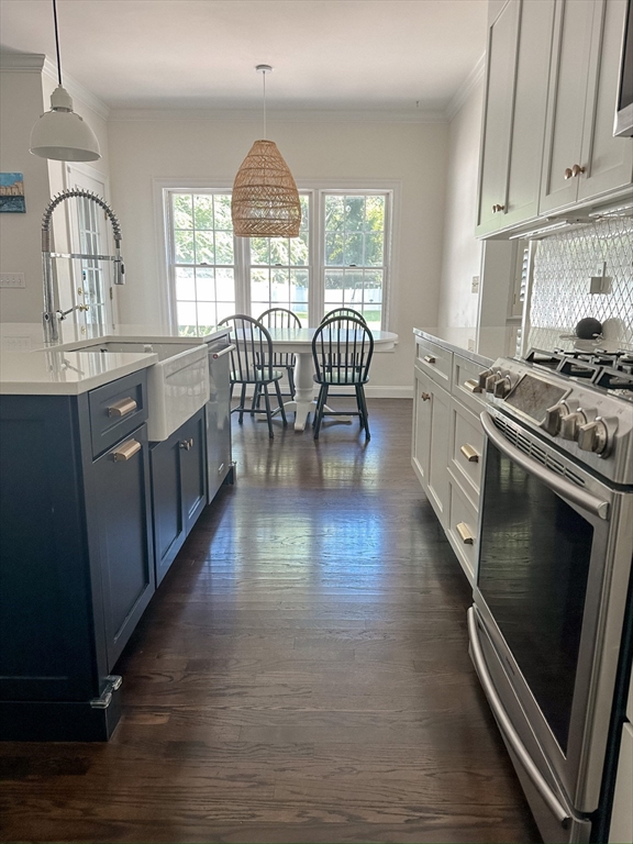 20 Low St # 1