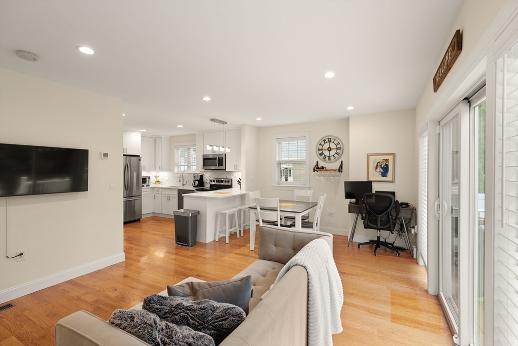 86 Wren Terrace # A
