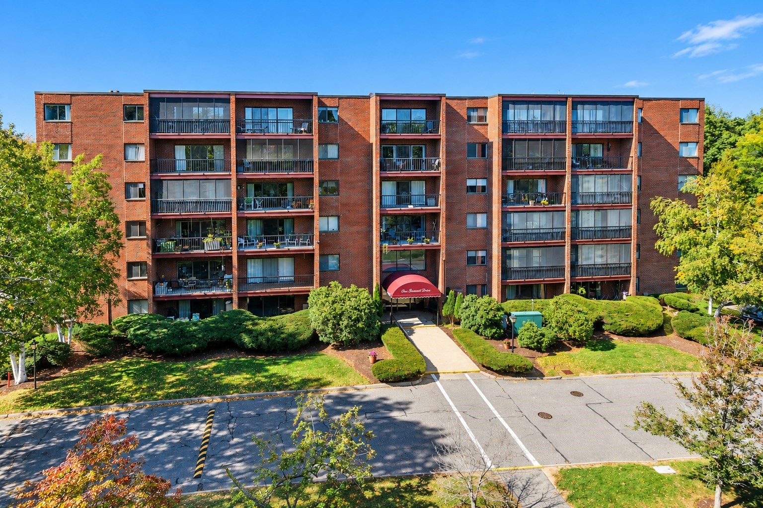 1 Summit Dr # 57
