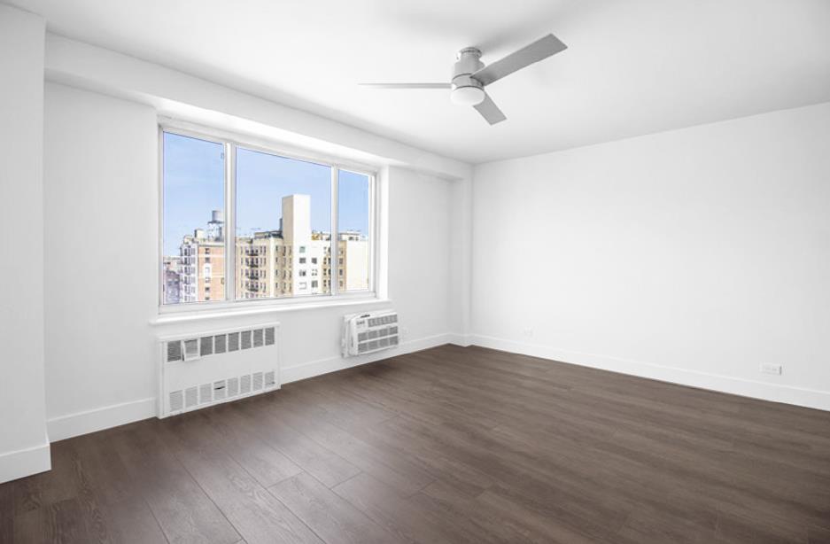 400 CENTRAL Park W 17H