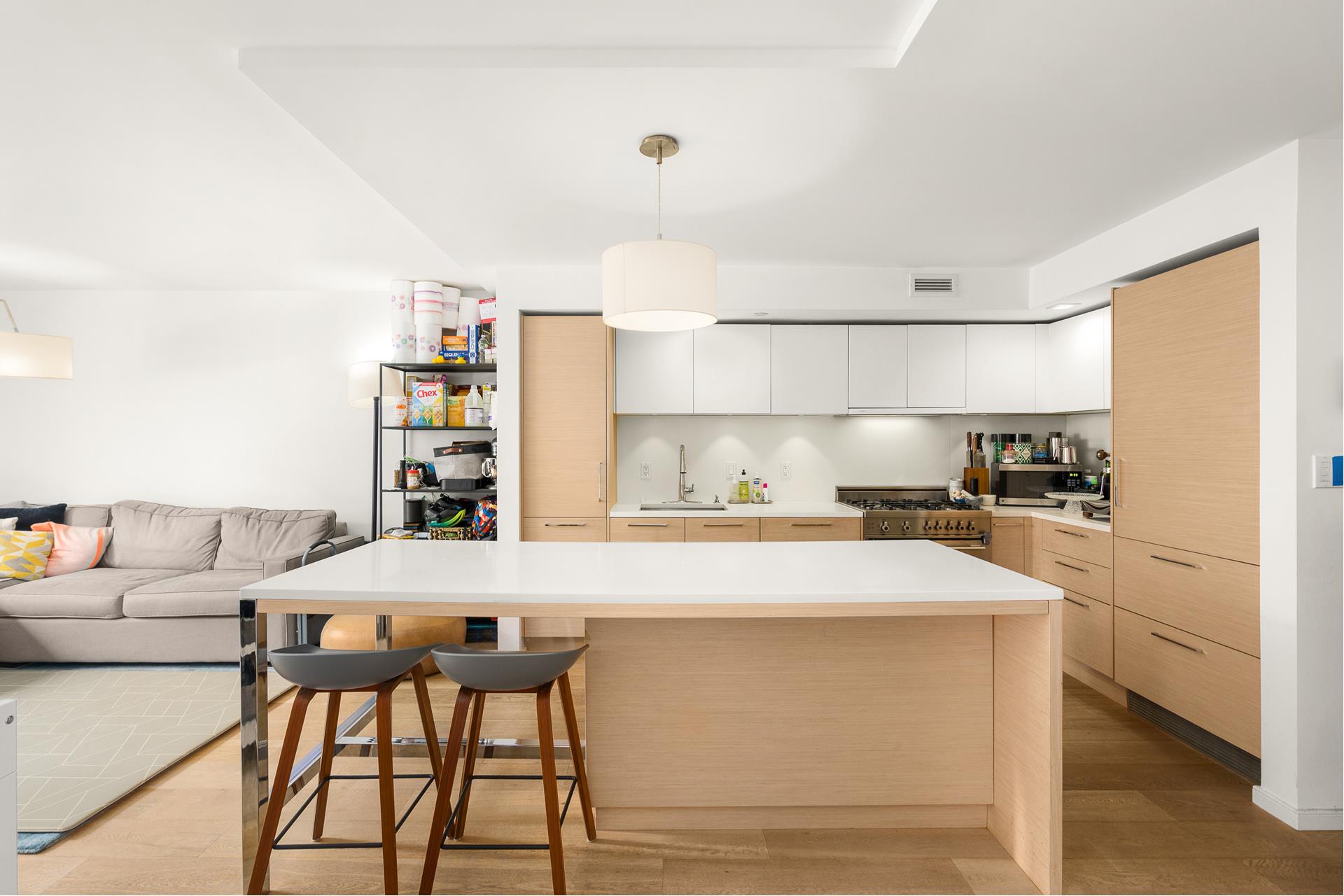 101 W 87TH Street 208