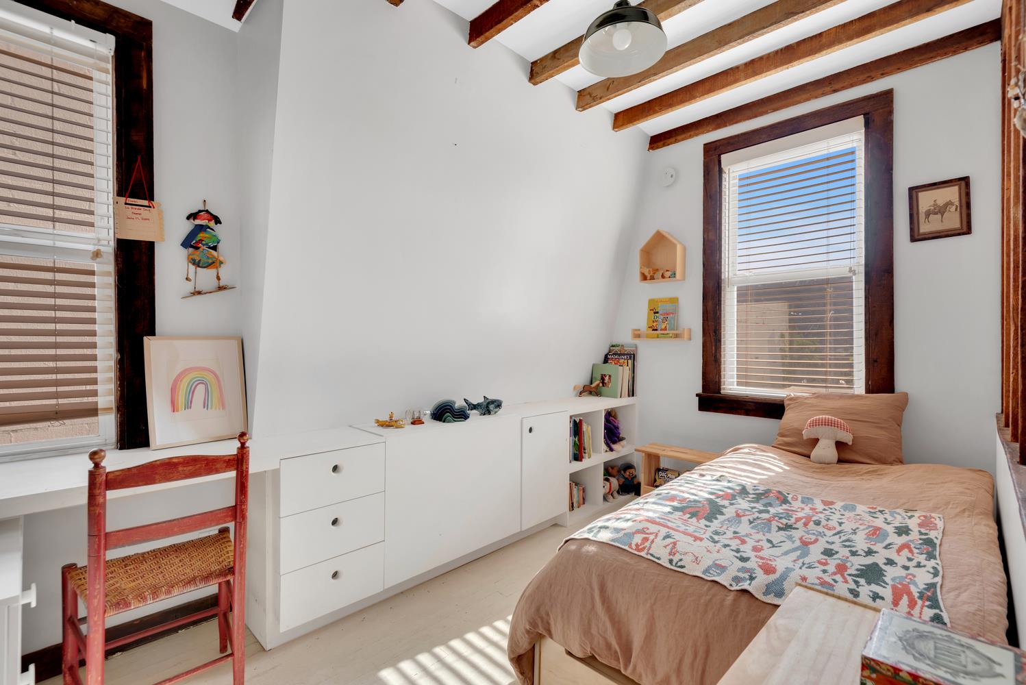 325 BEACH 74TH Street