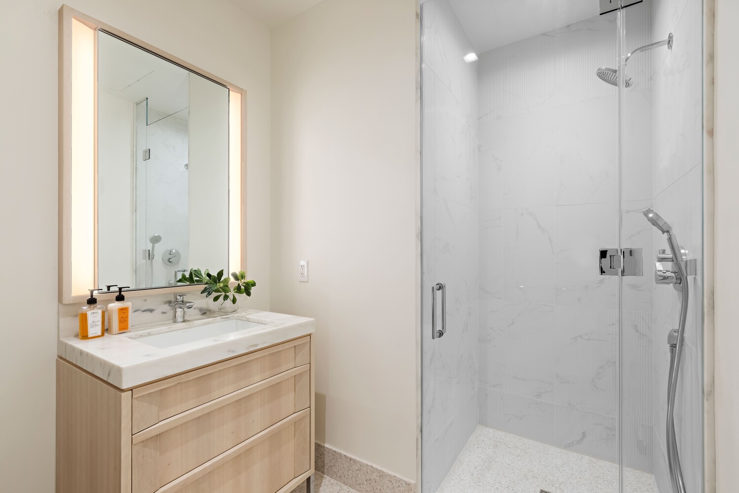 212 W 93RD Street 9B