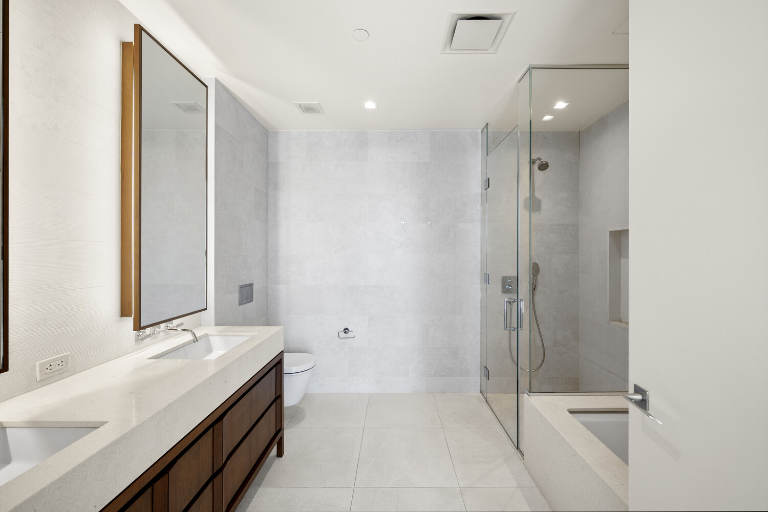 212 W 93RD Street 11