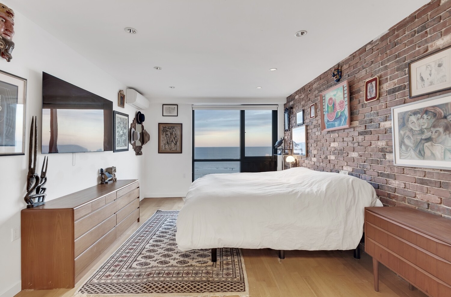 91-16 SHORE FRONT Parkway 6H