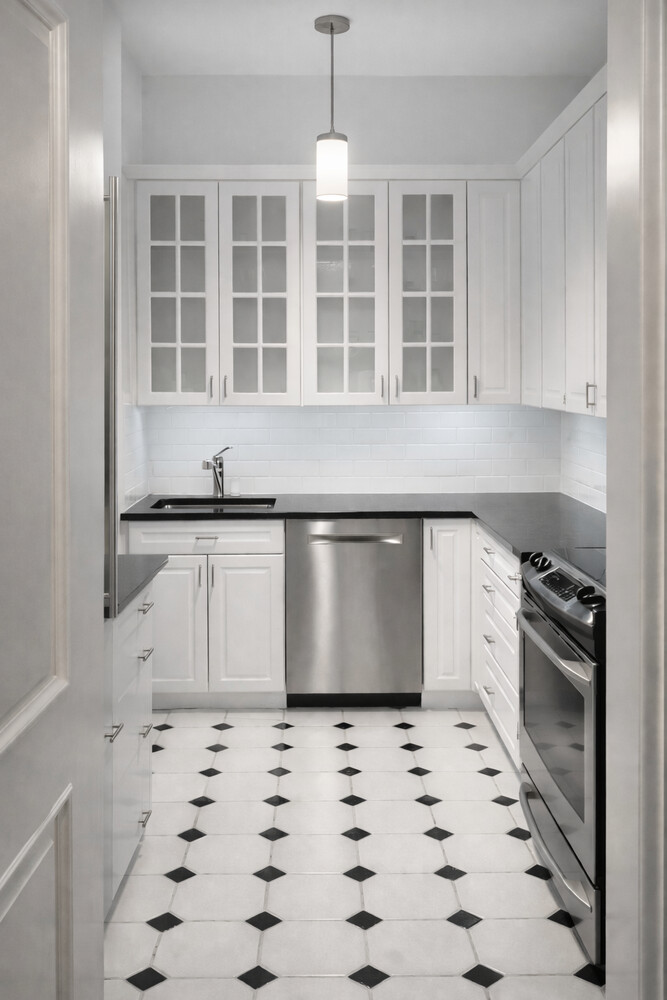 120 E 85TH Street 2W