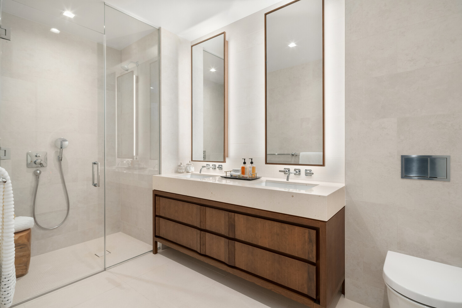 212 W 93RD Street 6A