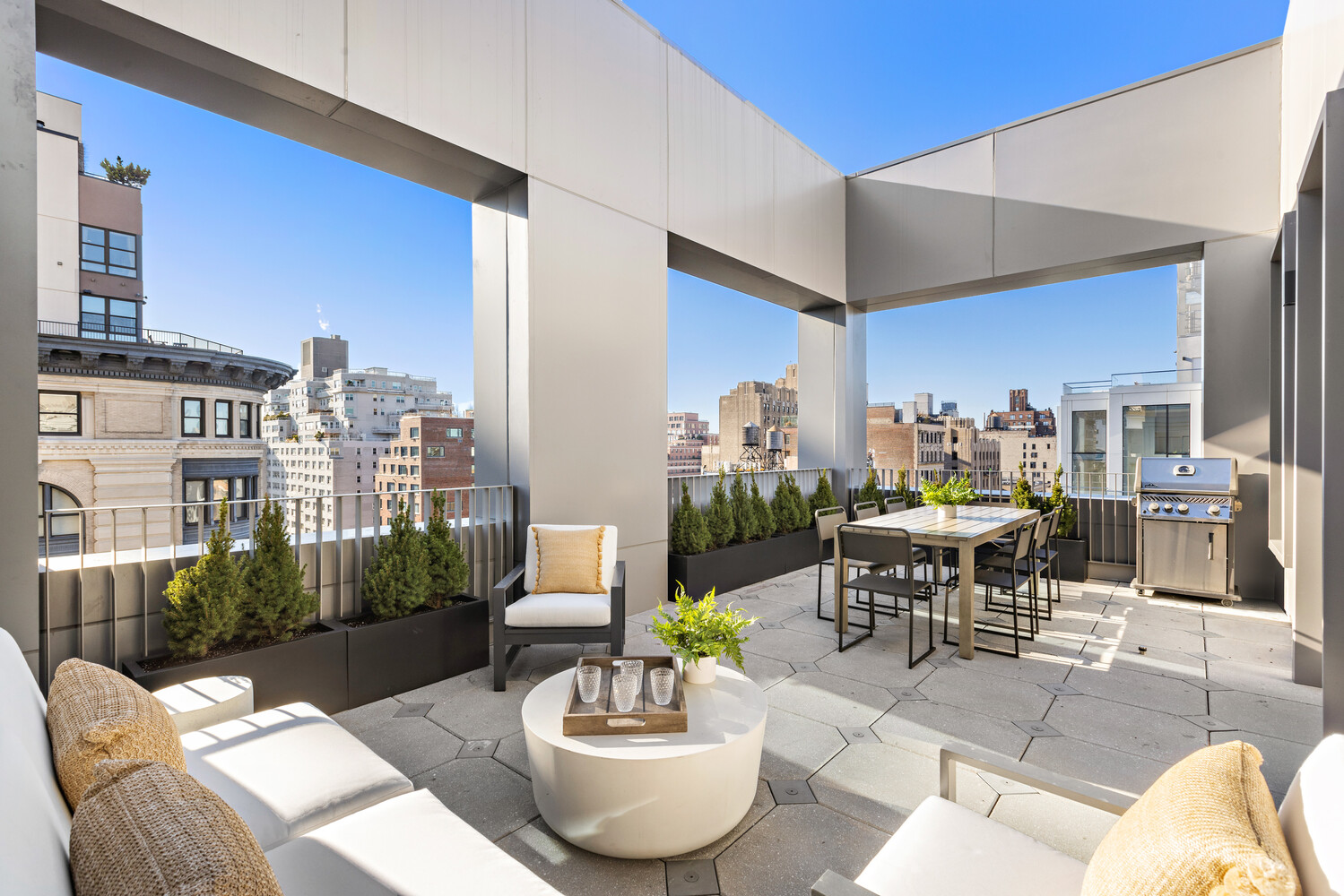 540 6TH Avenue PHB