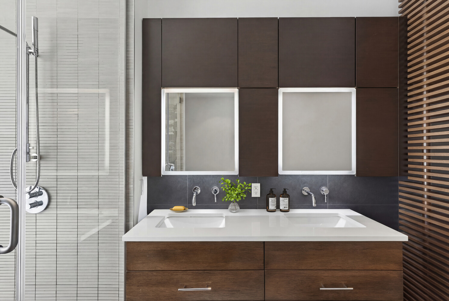 122 NEWTON Street PH