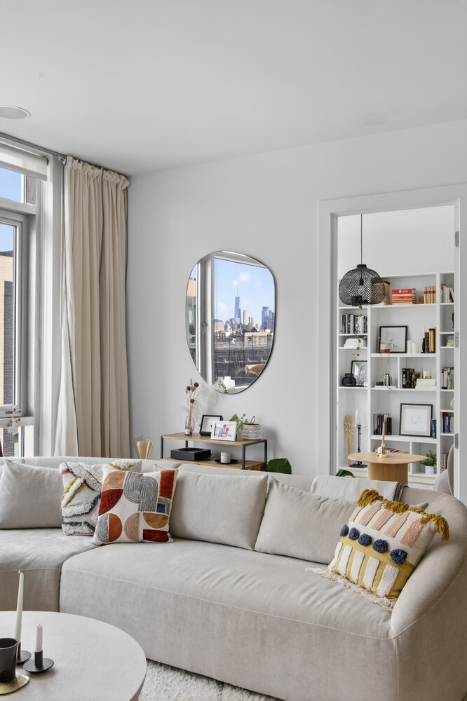 122 NEWTON Street PH