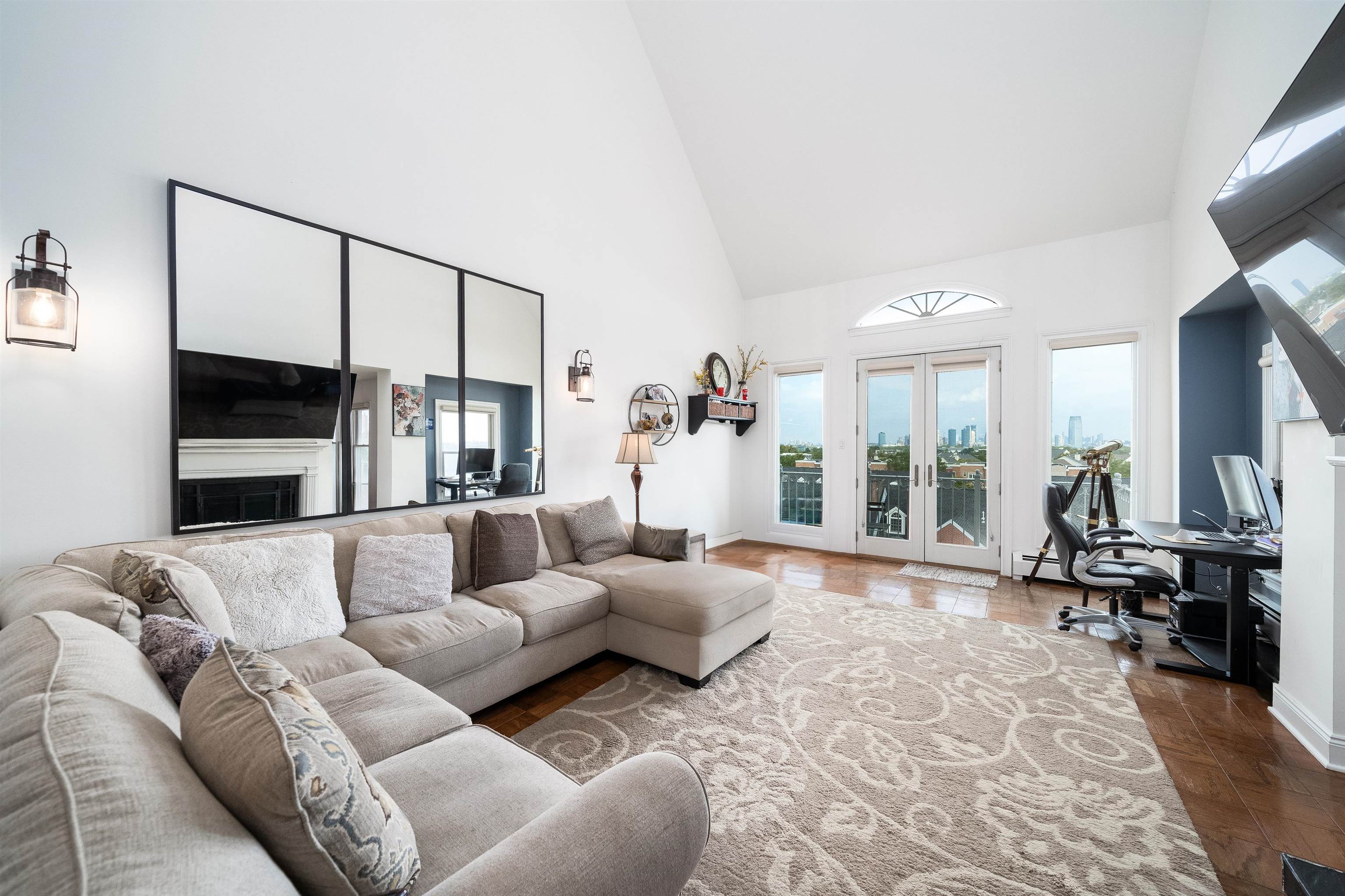 202 SHEARWATER CT WEST Unit: 53