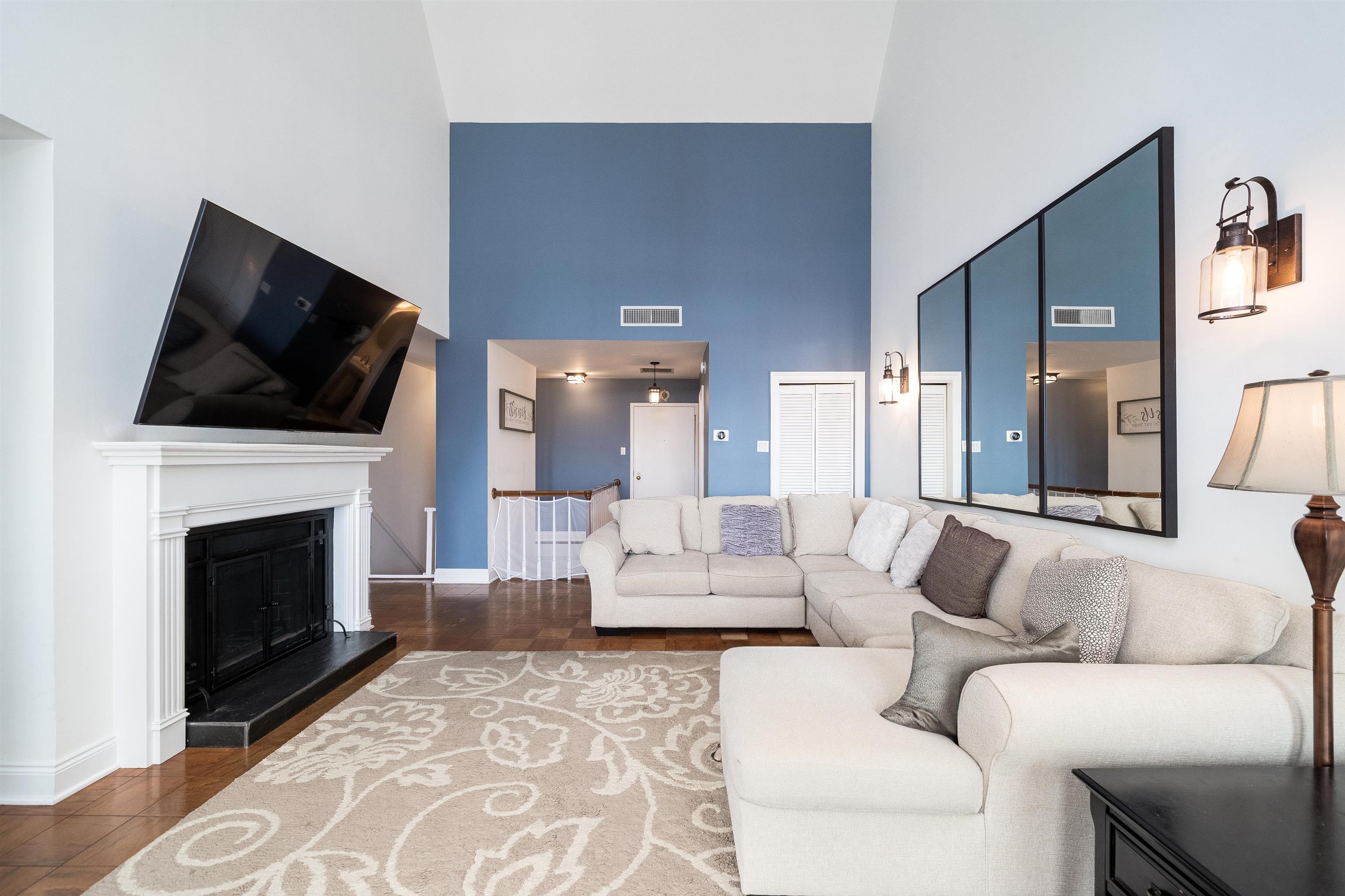 202 SHEARWATER CT WEST Unit: 53