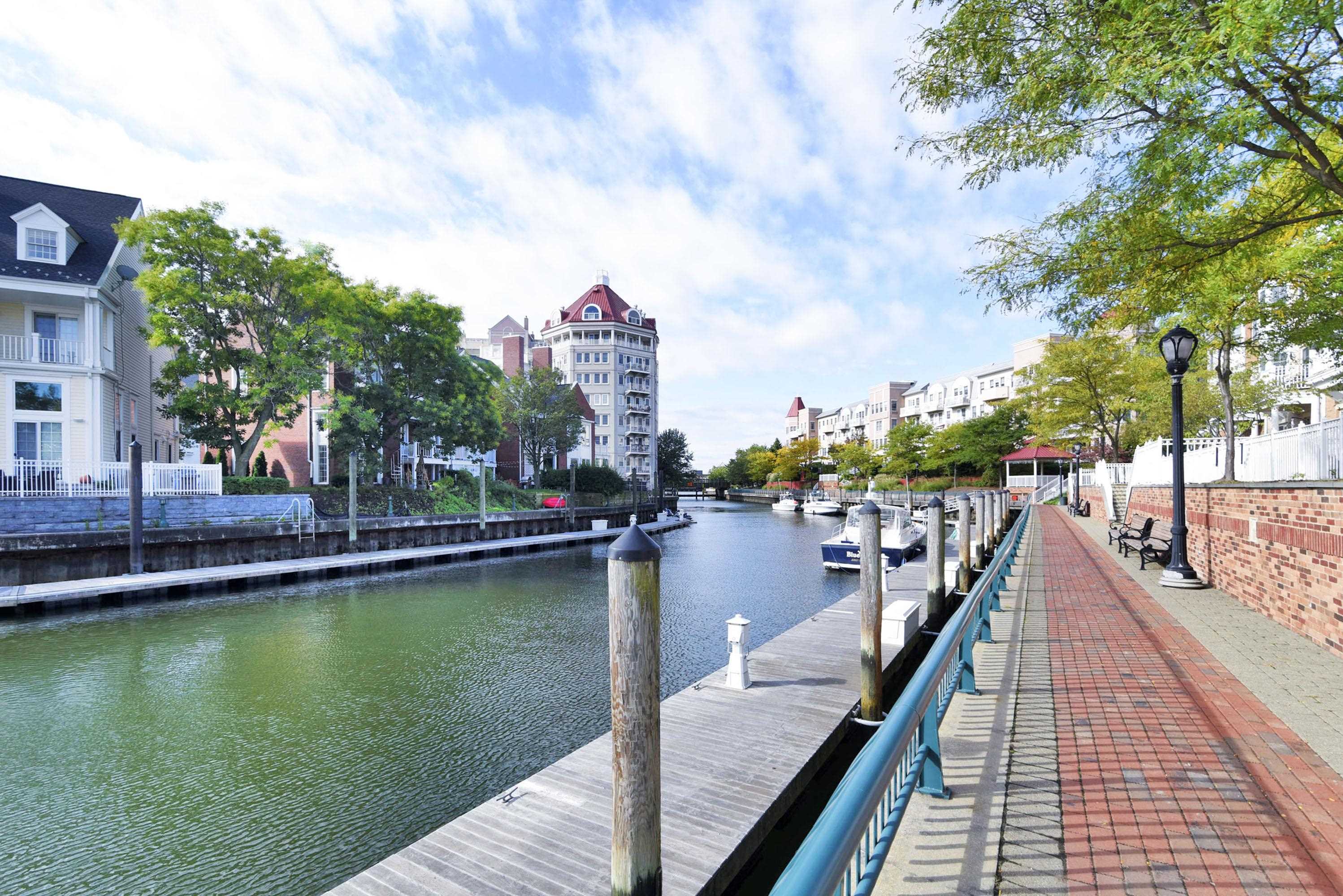 15 FREEDOM WAY Unit: 404