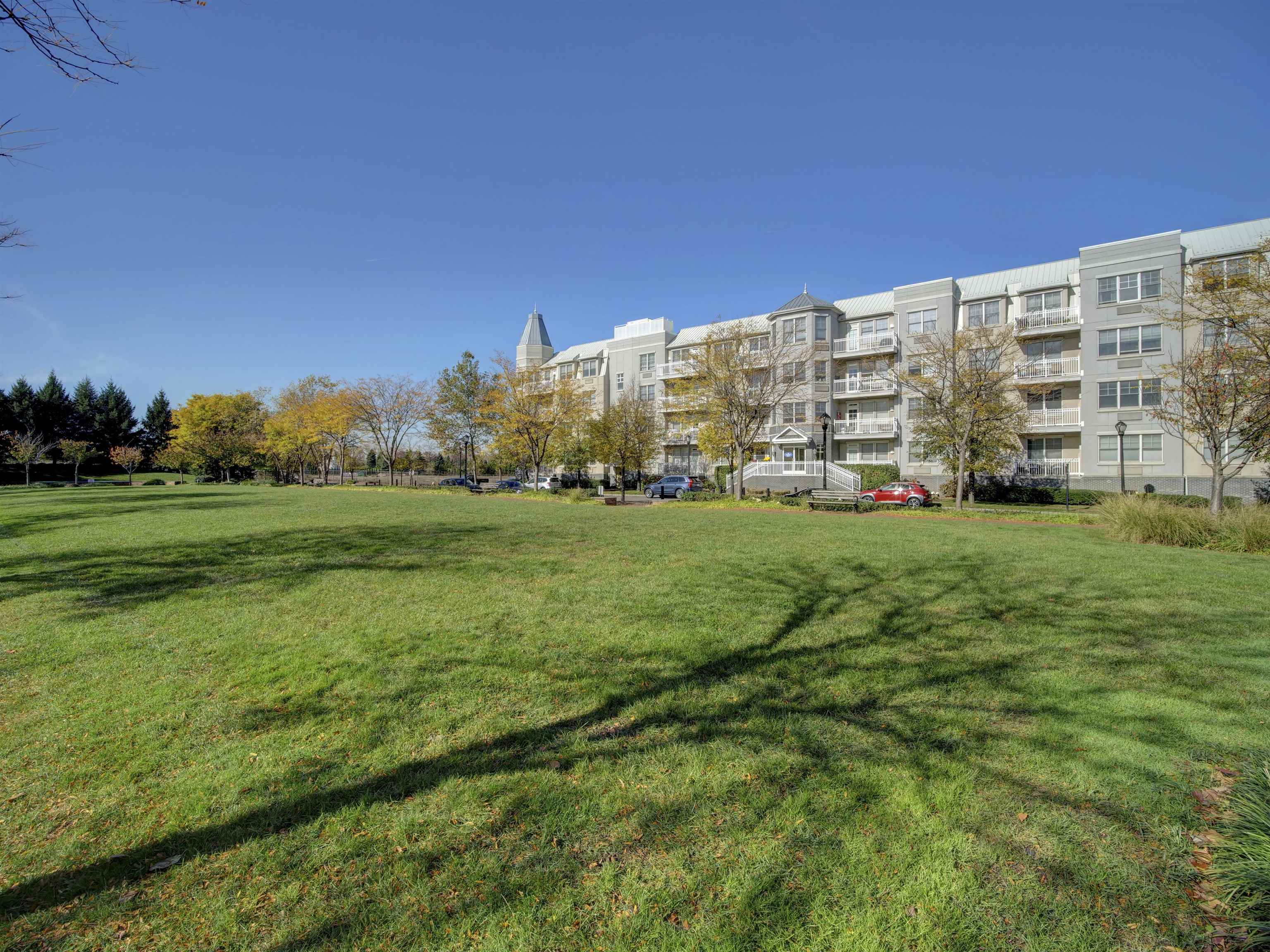 15 FREEDOM WAY Unit: 404