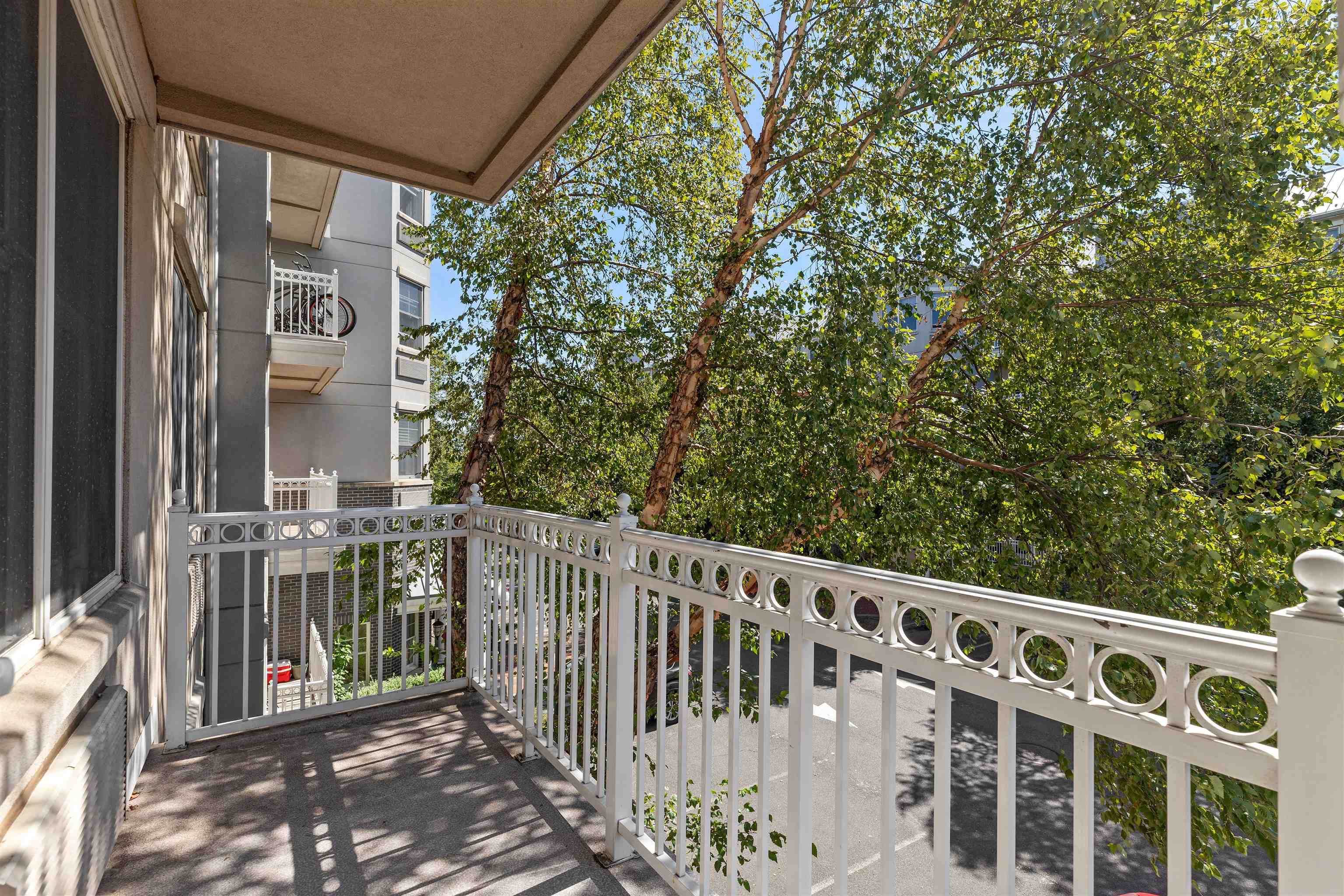 15 ENTERPRISE CT Unit: 211