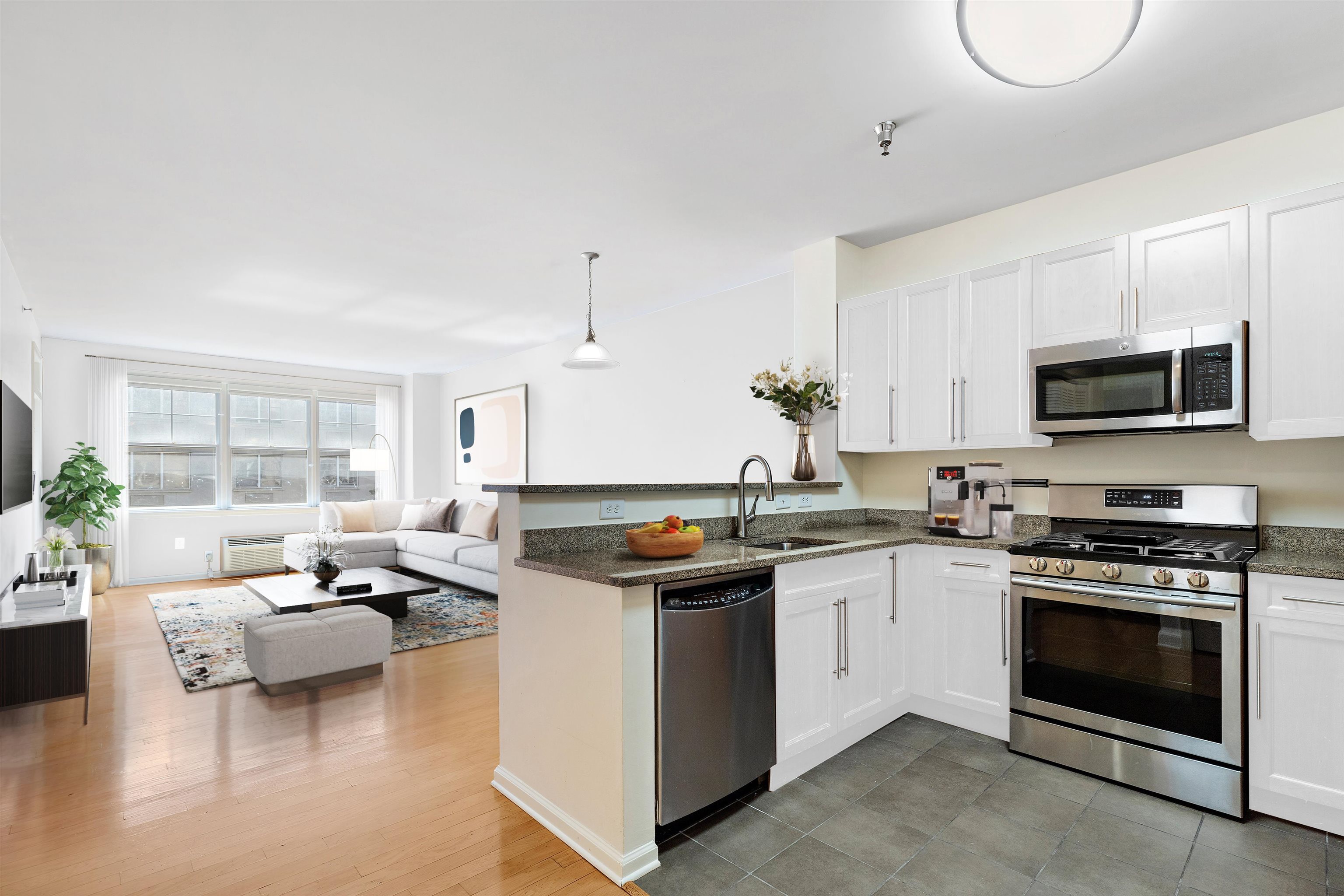 15 ENTERPRISE CT Unit: 211