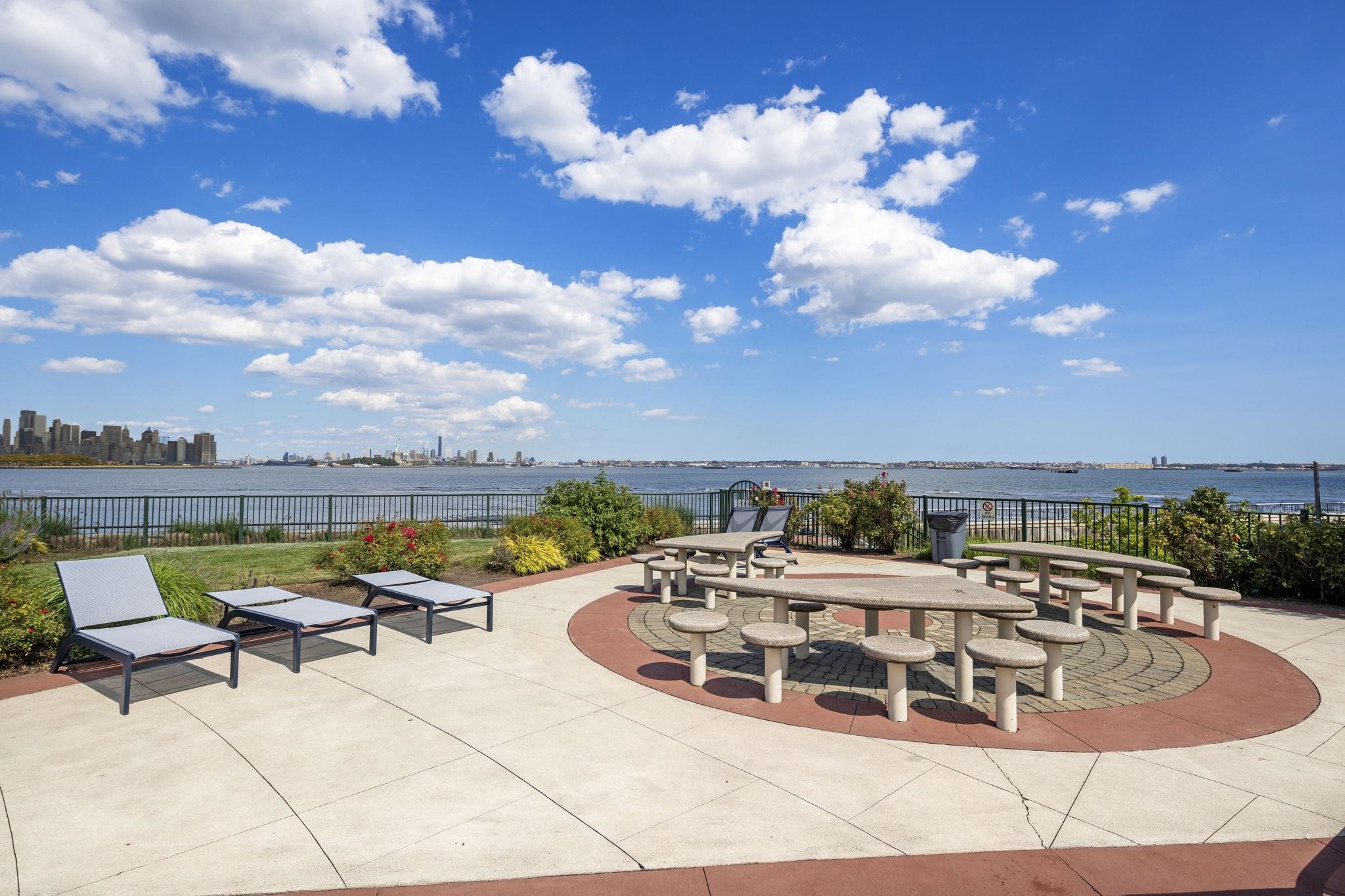 202 SHEARWATER CT WEST Unit: PH-51