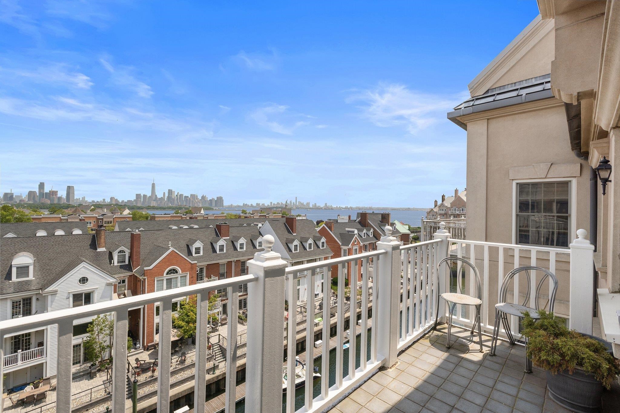 202 SHEARWATER CT WEST Unit: PH-51