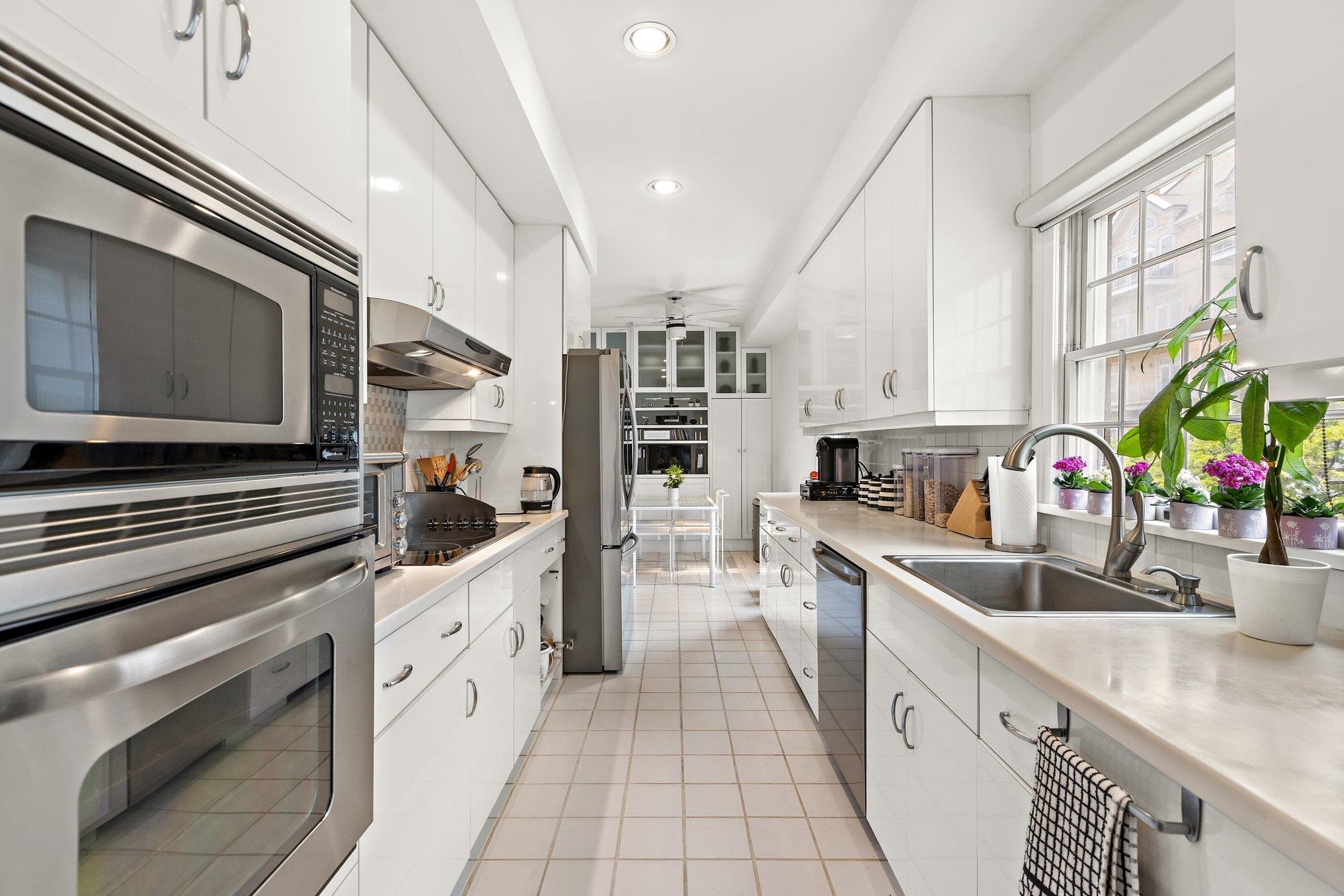 202 SHEARWATER CT WEST Unit: PH-51