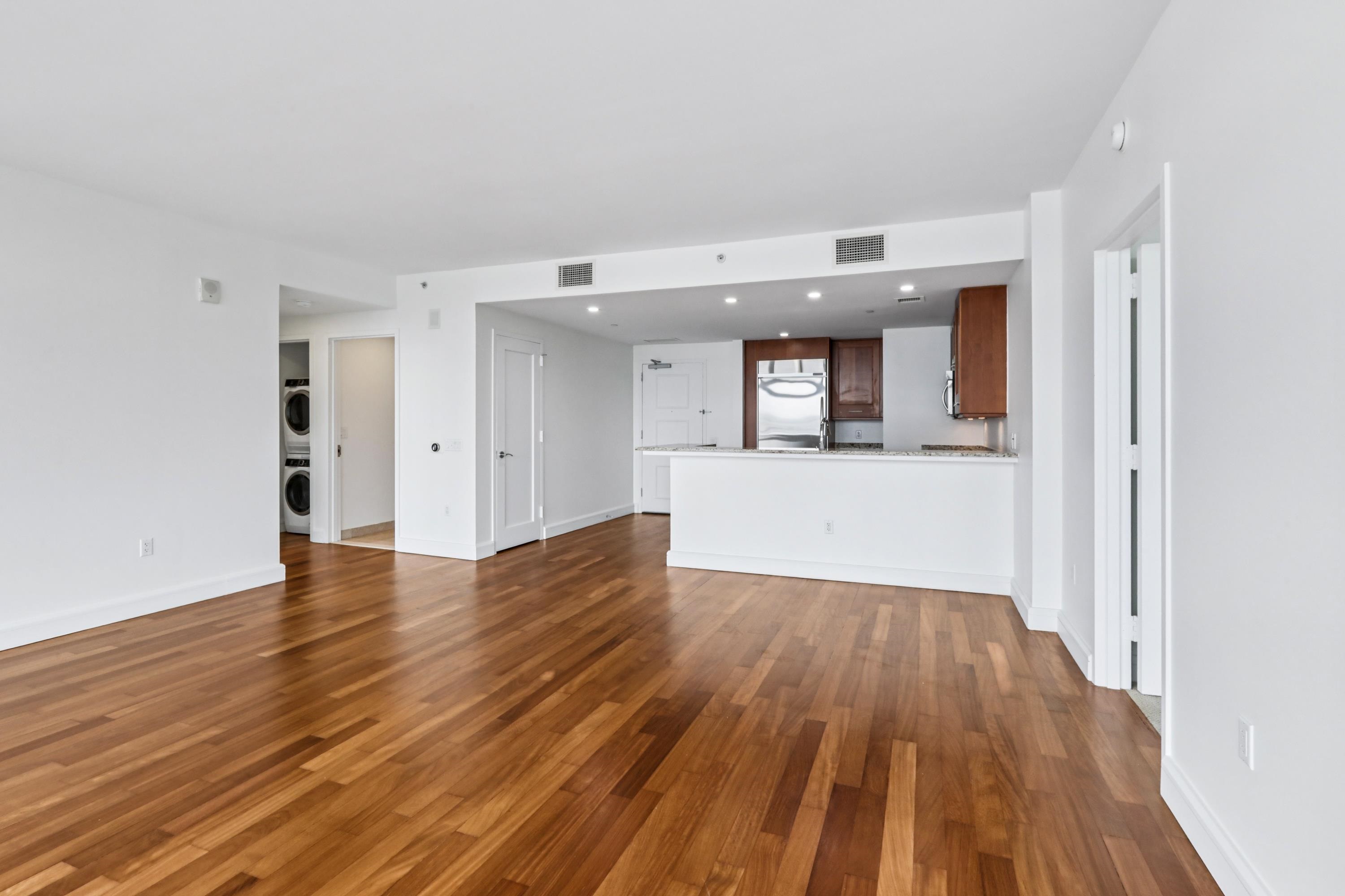 8100 RIVER RD Unit: 613