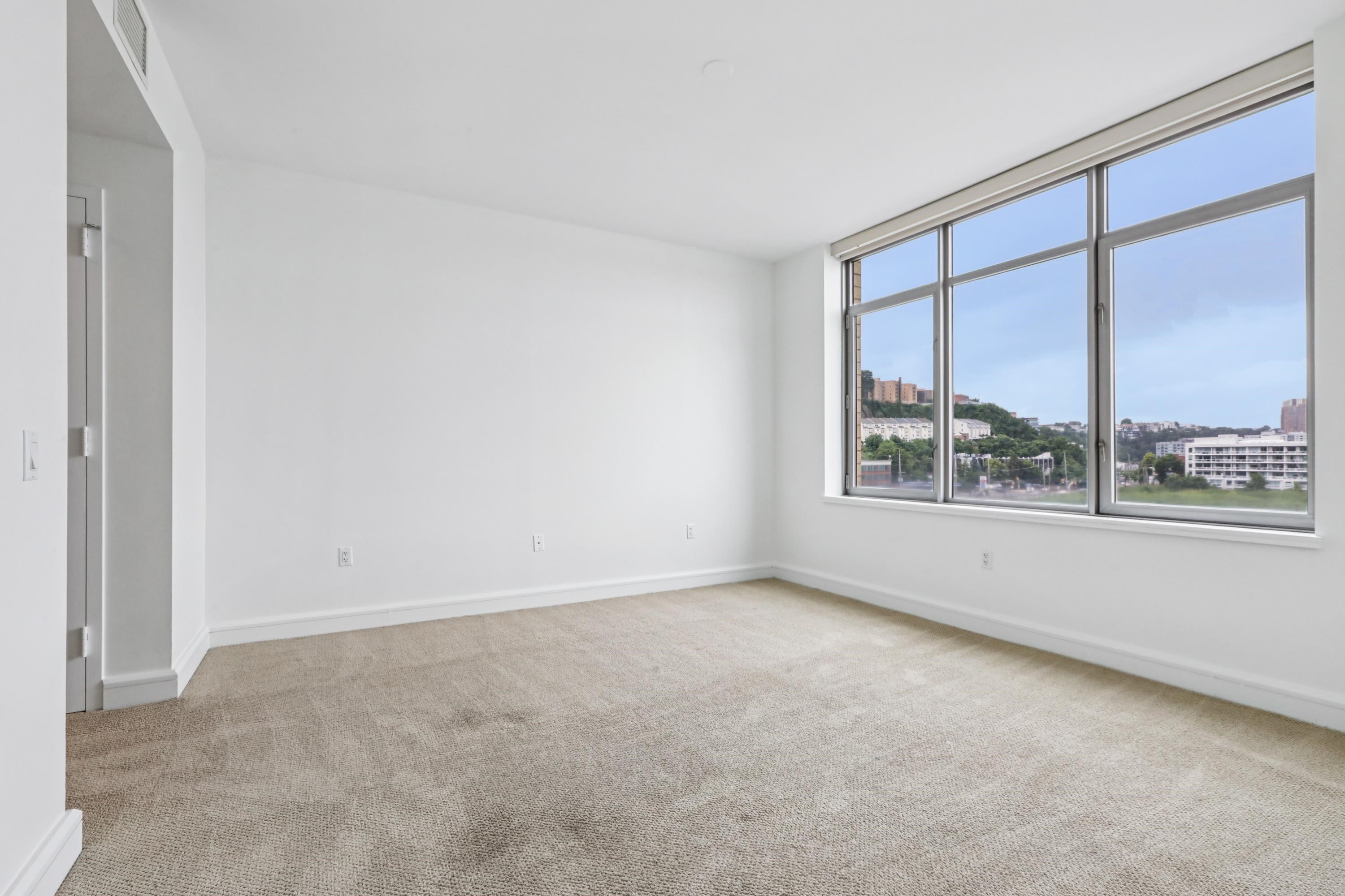 8100 RIVER RD Unit: 613