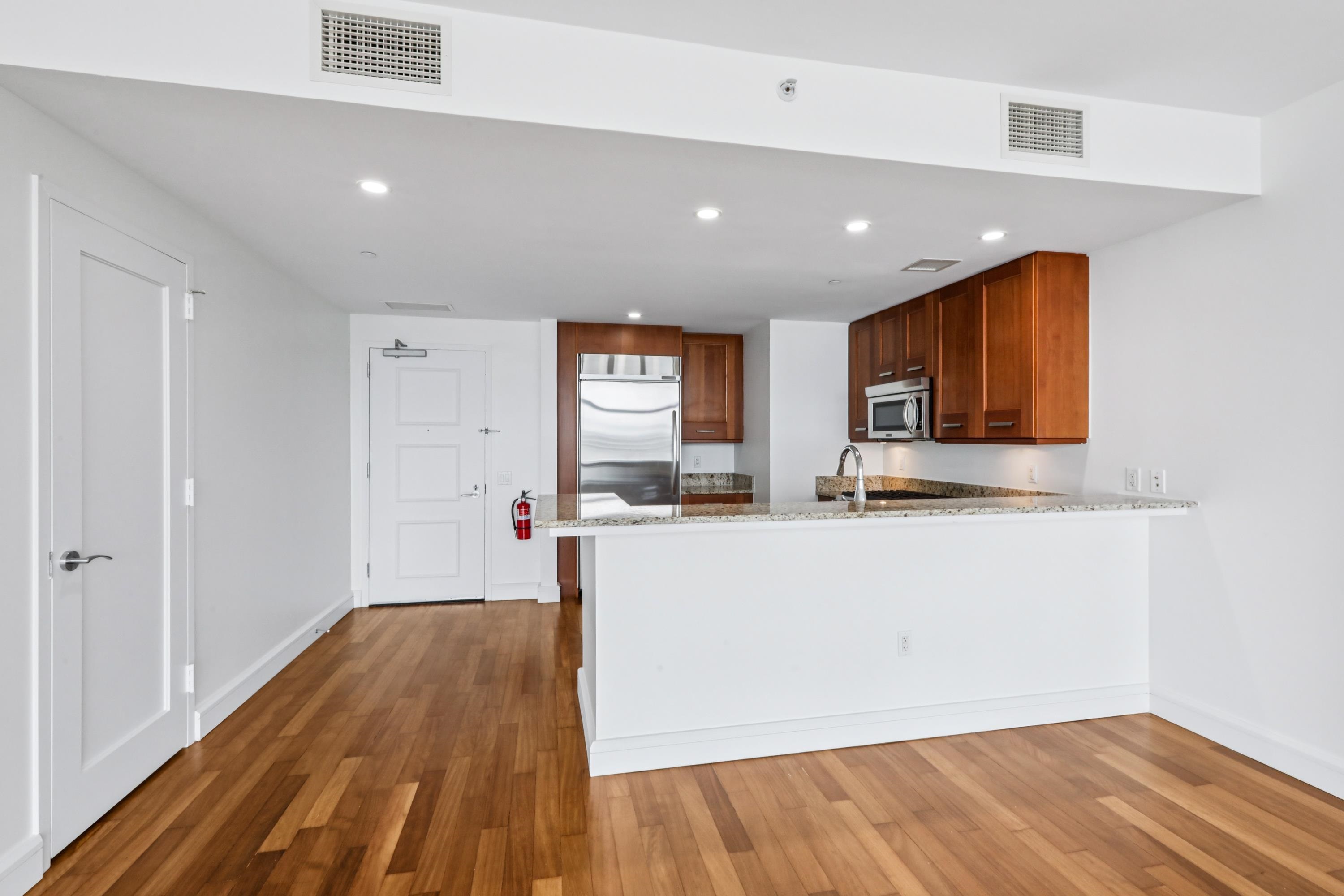 8100 RIVER RD Unit: 613