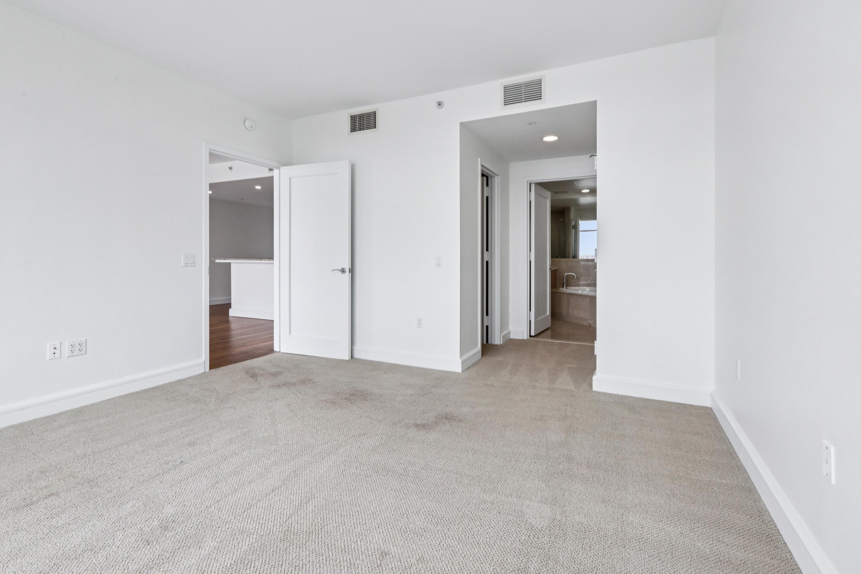 8100 RIVER RD Unit: 613