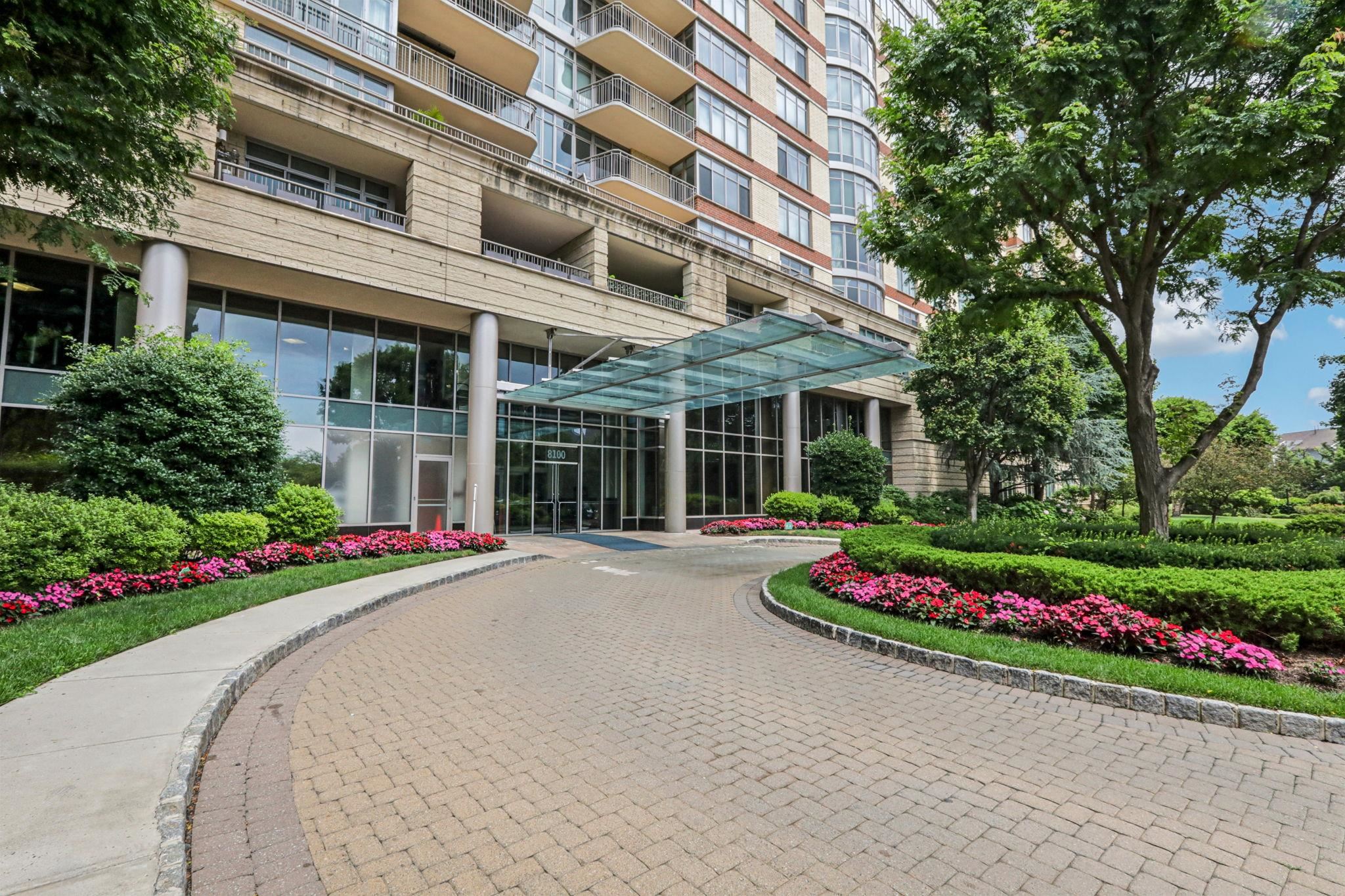 8100 RIVER RD Unit: 613