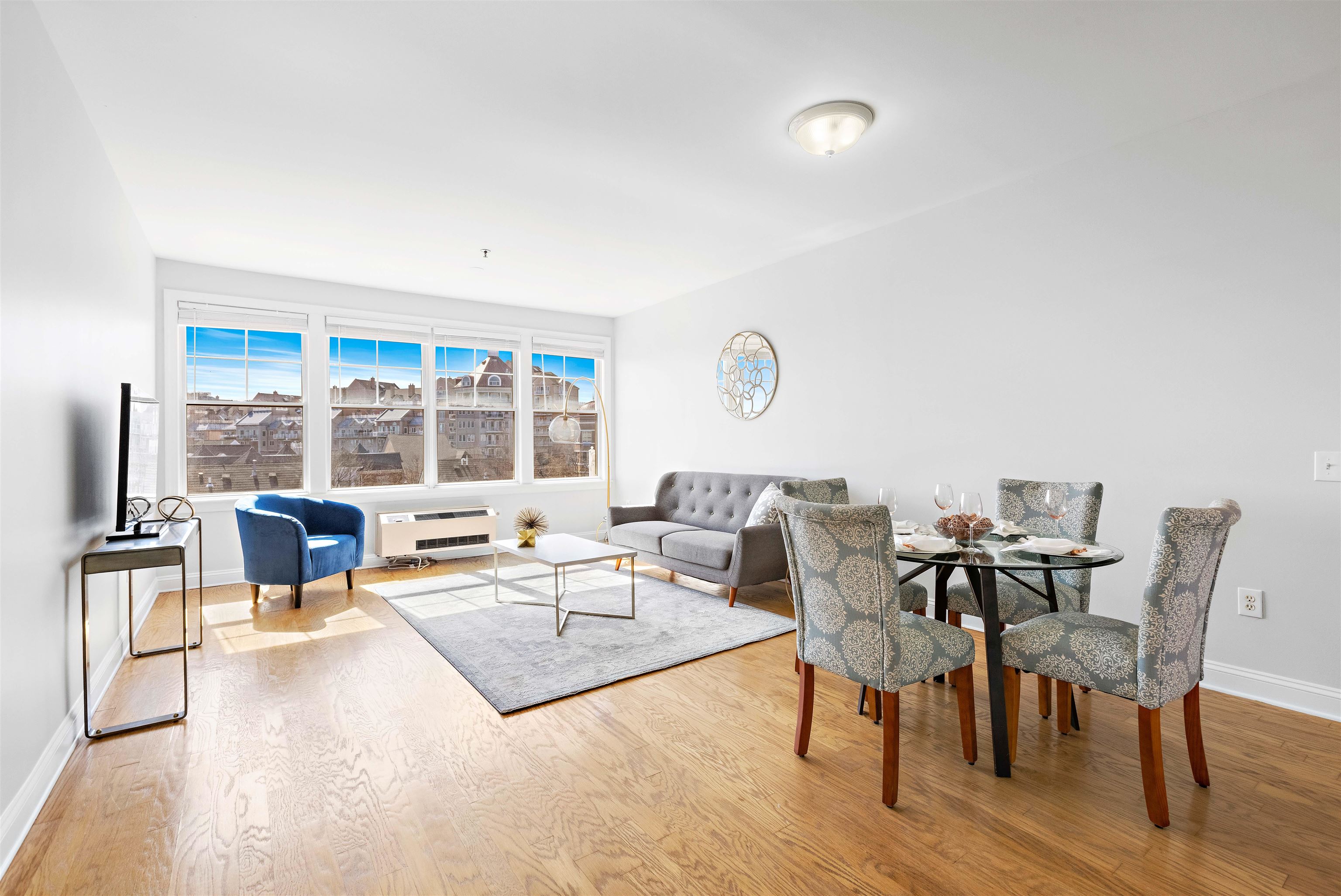 30 CONSTITUTION WAY Unit: 409