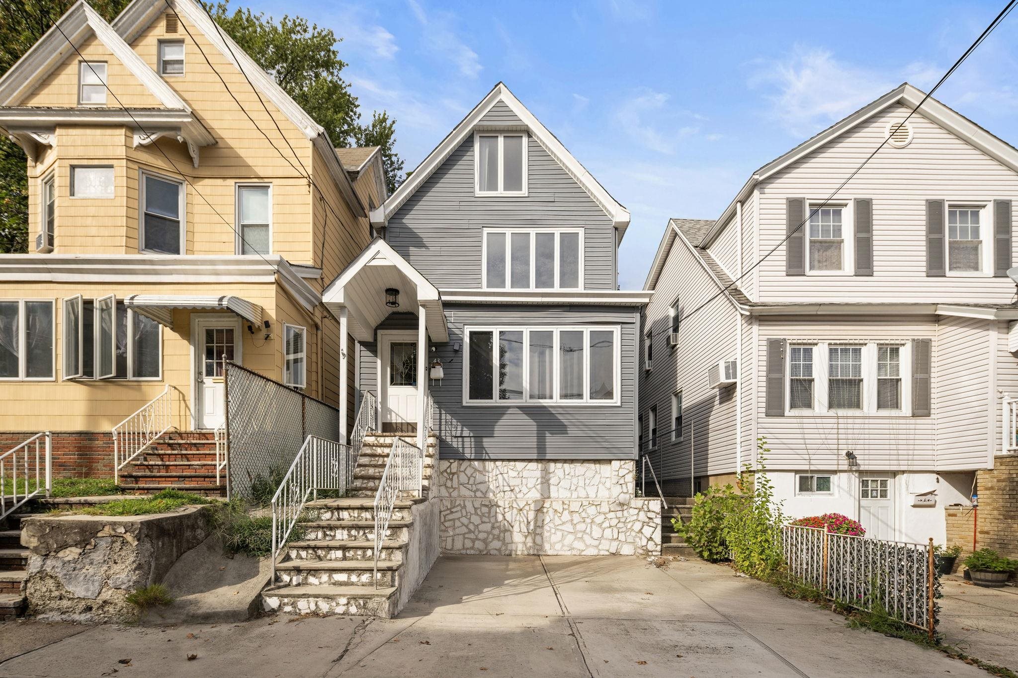 43 WEST 43RD ST