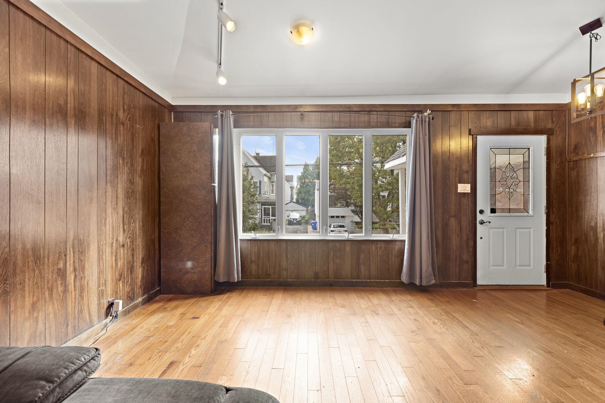 43 WEST 43RD ST
