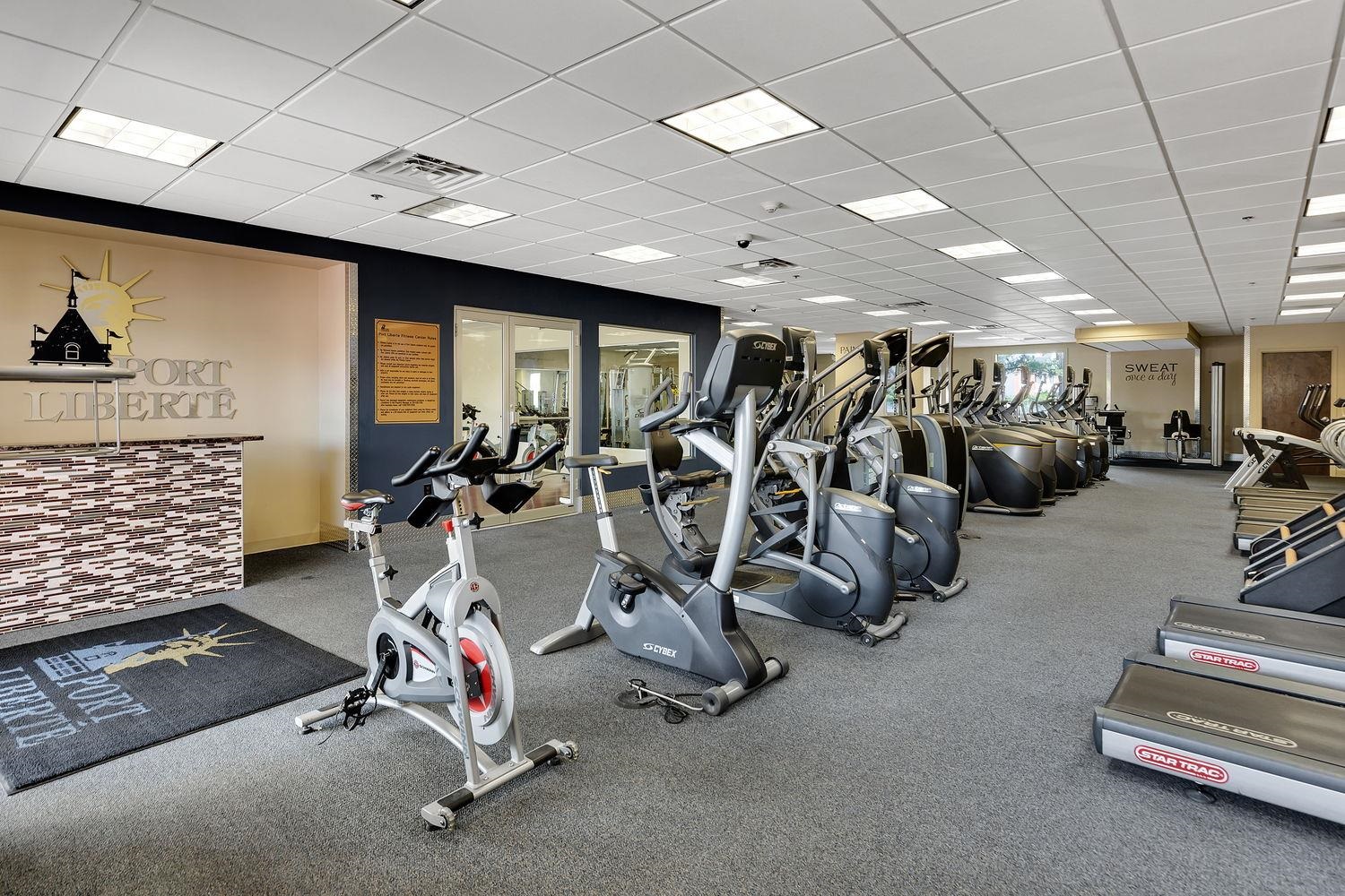 205 SHEARWATER CT WEST Unit: 32
