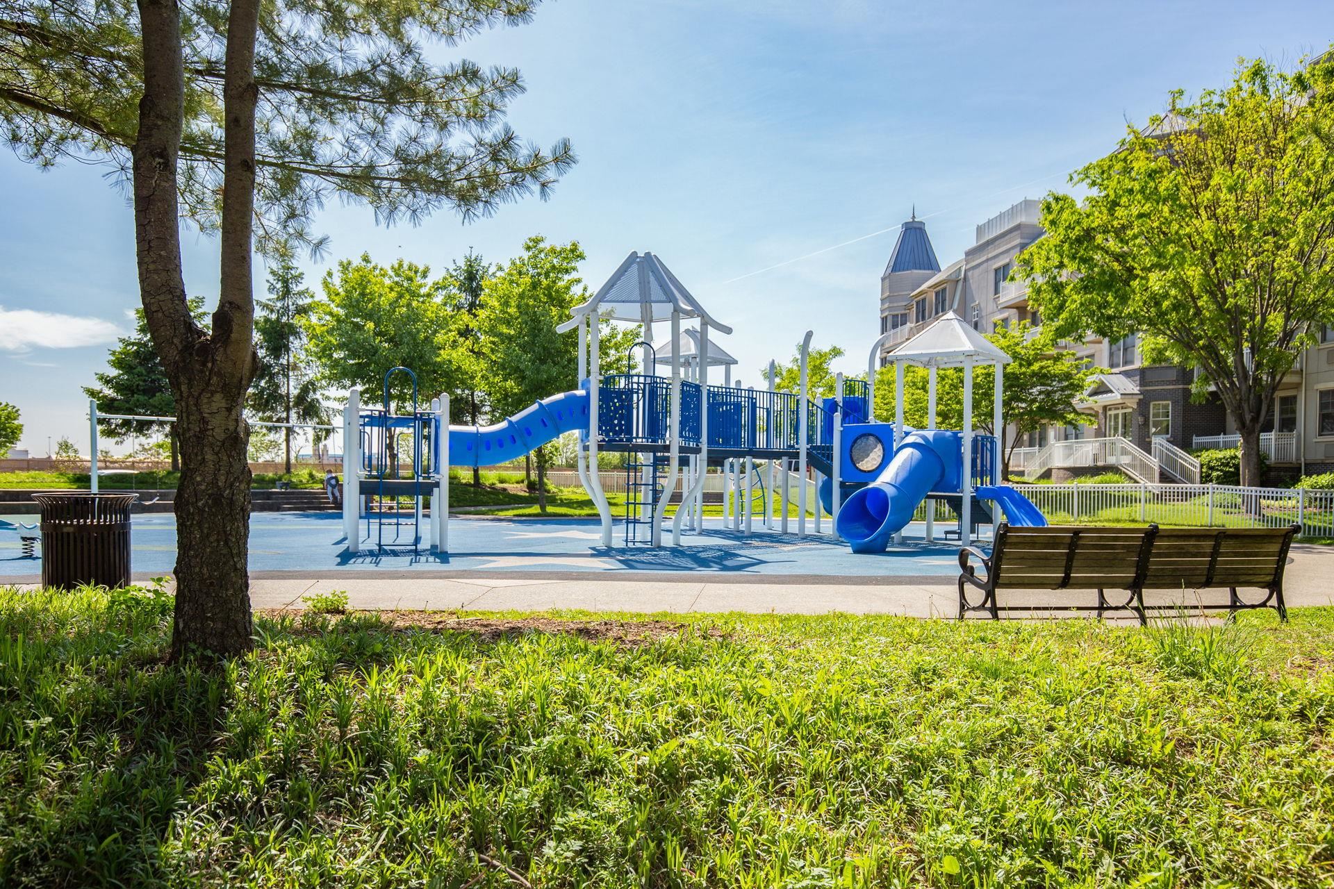 205 SHEARWATER CT WEST Unit: 32