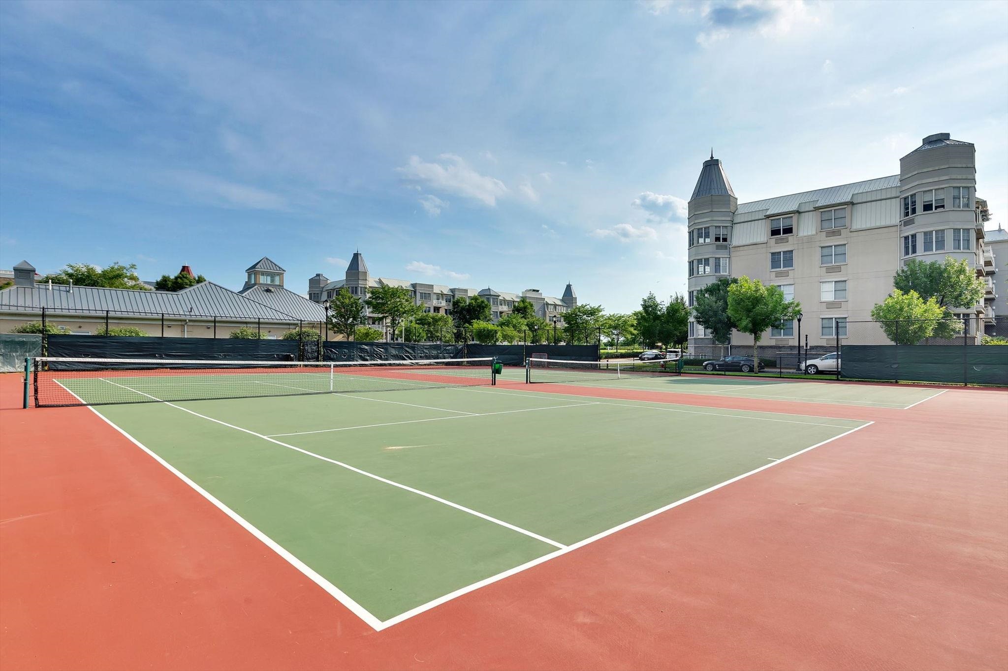 205 SHEARWATER CT WEST Unit: 32