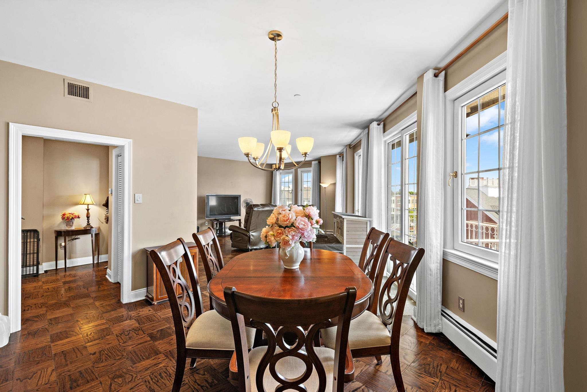 205 SHEARWATER CT WEST Unit: 32