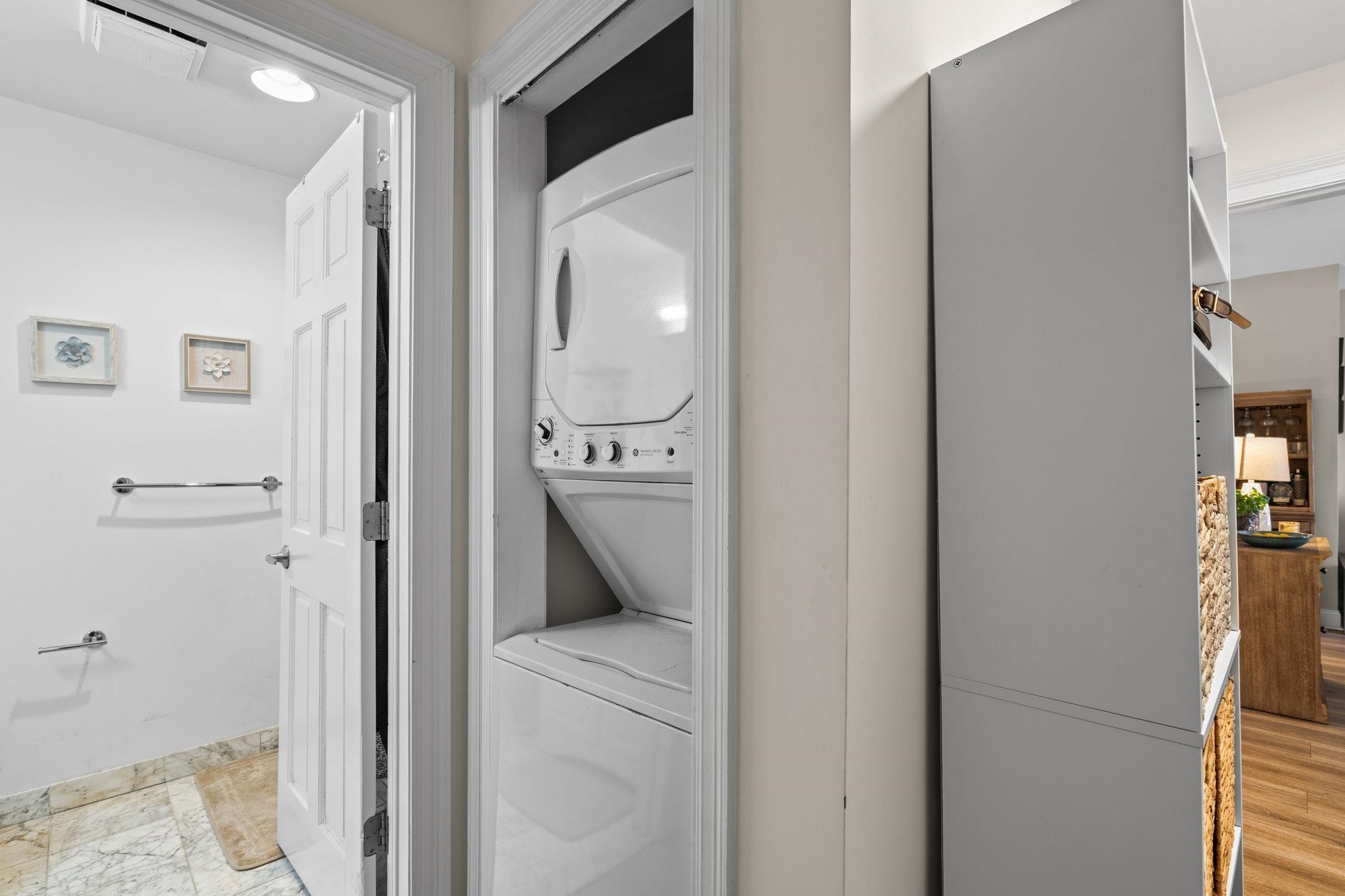 100 SHEARWATER CT EAST Unit: 31