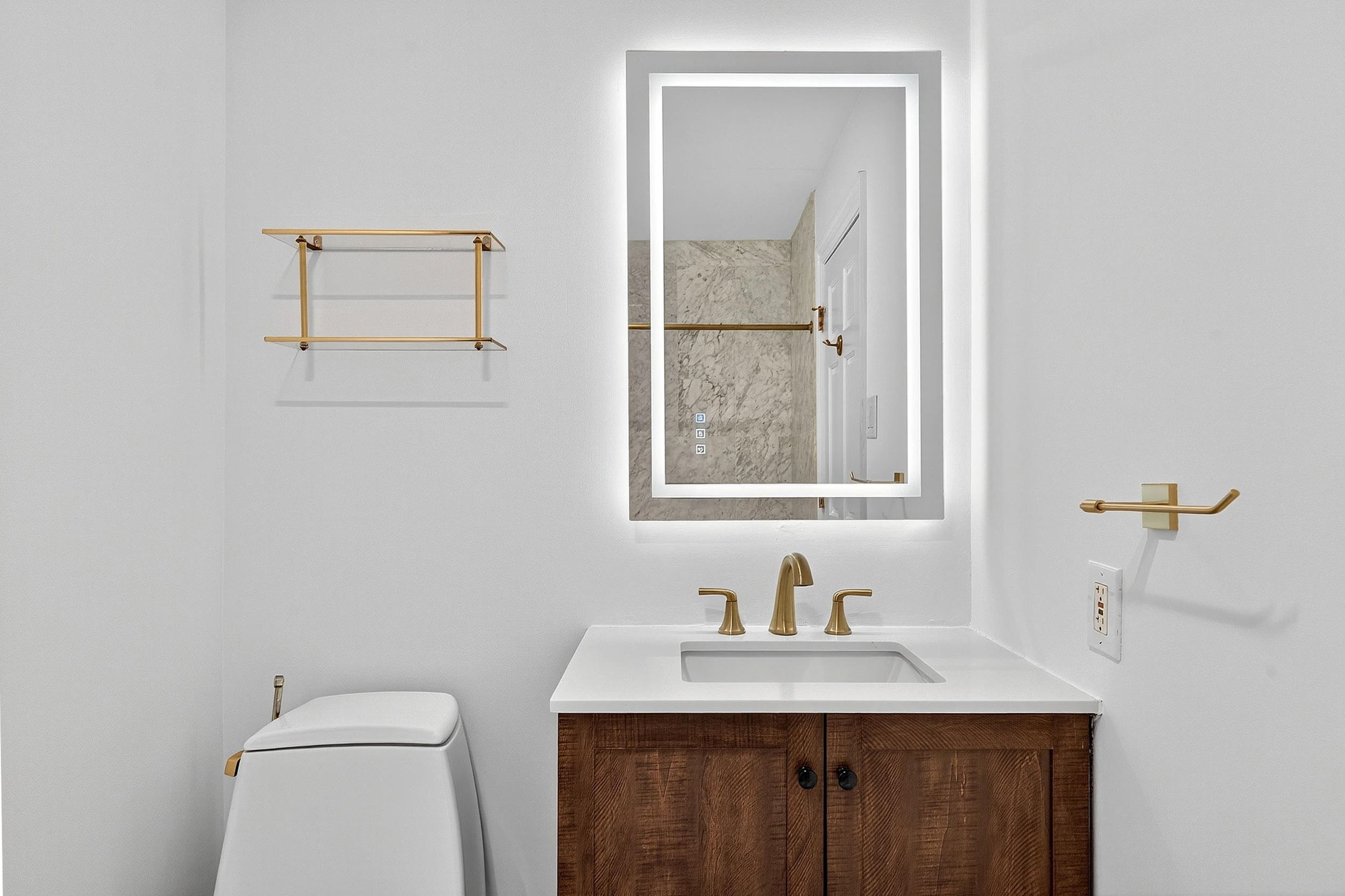 100 SHEARWATER CT EAST Unit: 26