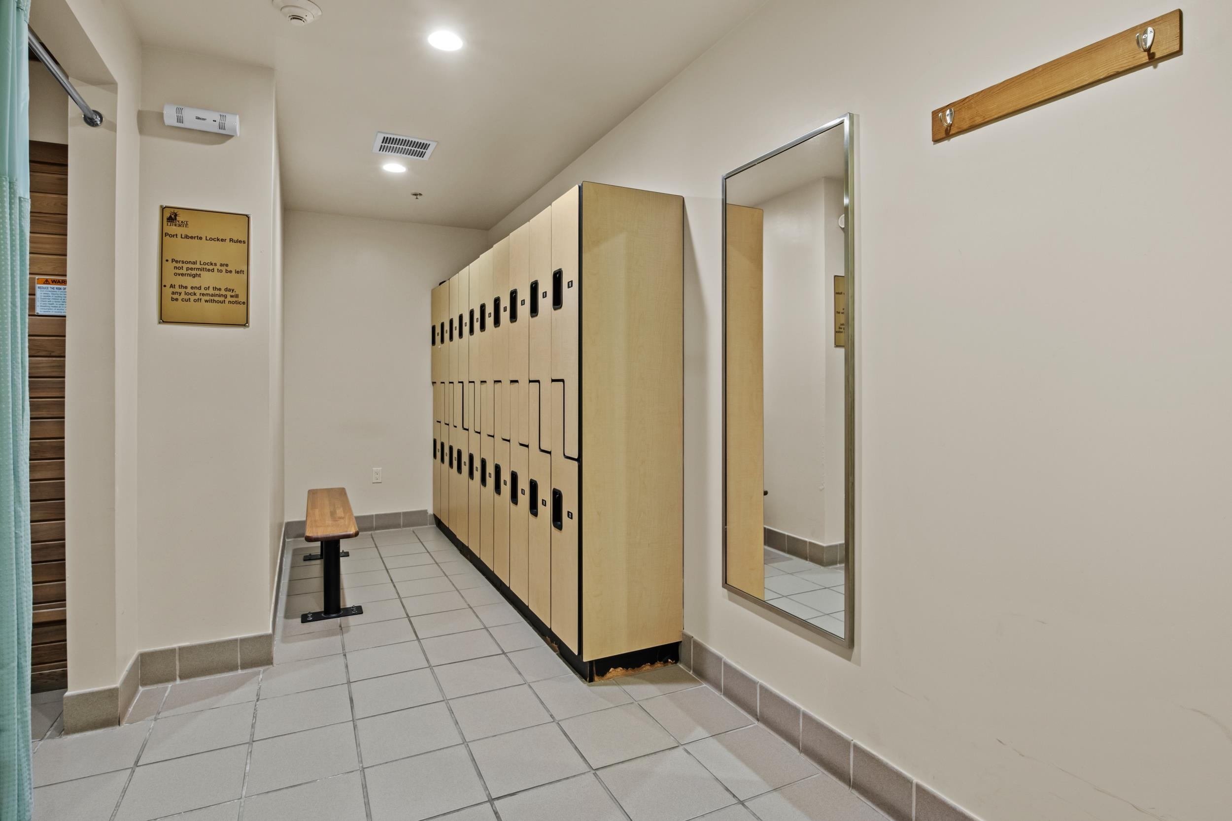 100 SHEARWATER CT EAST Unit: 26