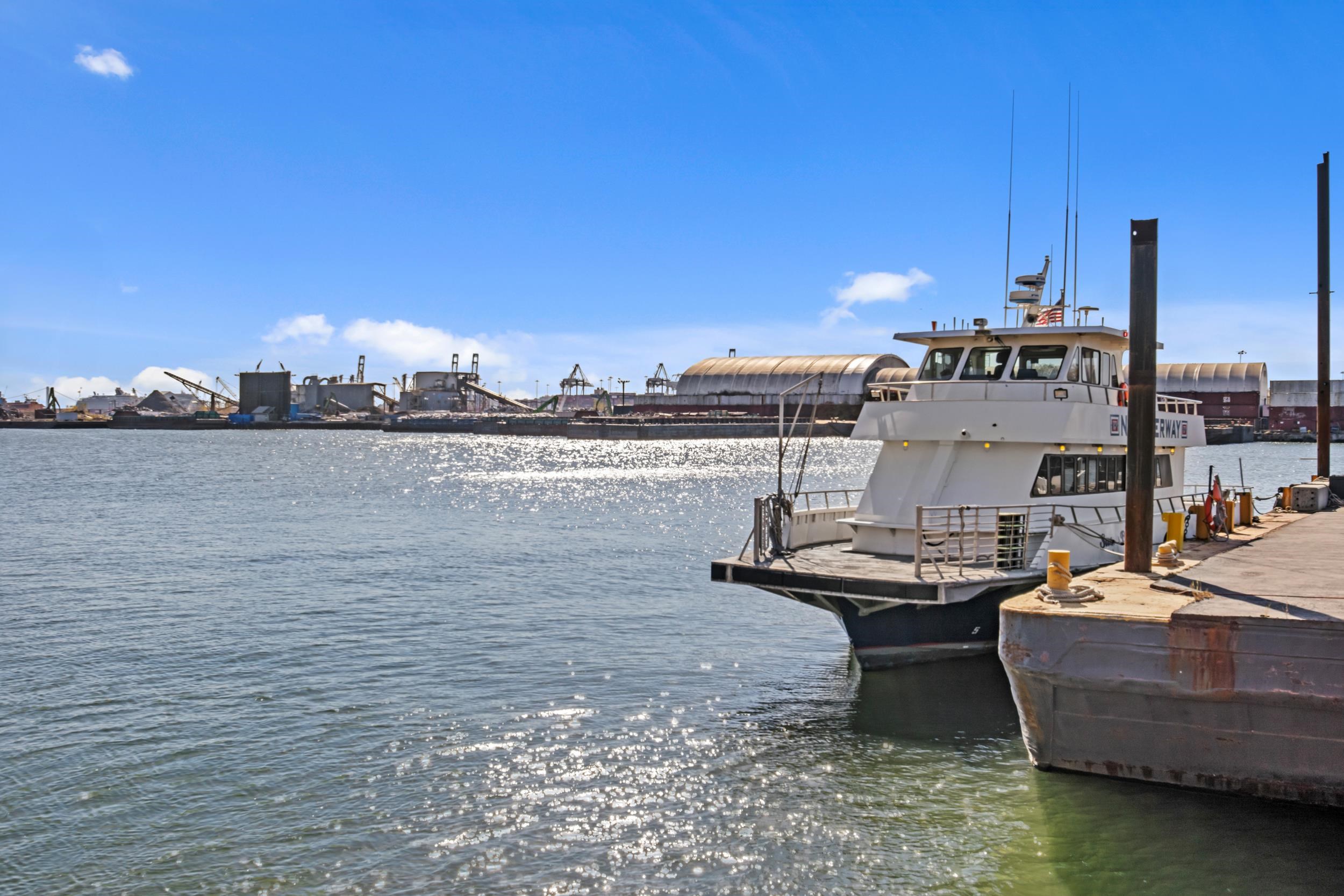 100 SHEARWATER CT EAST Unit: 26