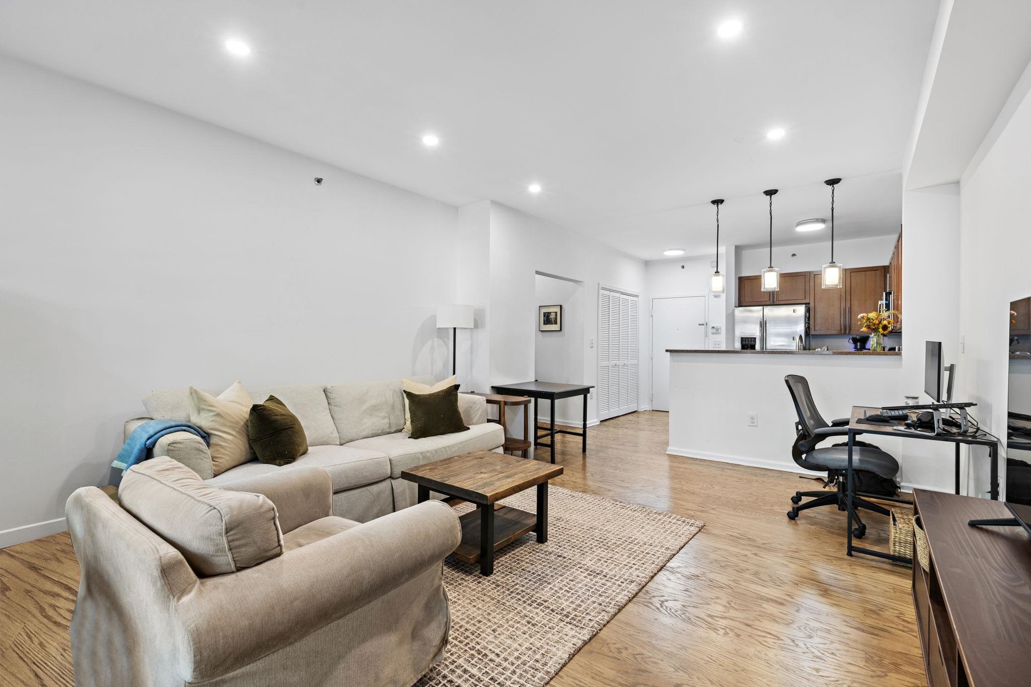 4 CONSTELLATION PL Unit: 101