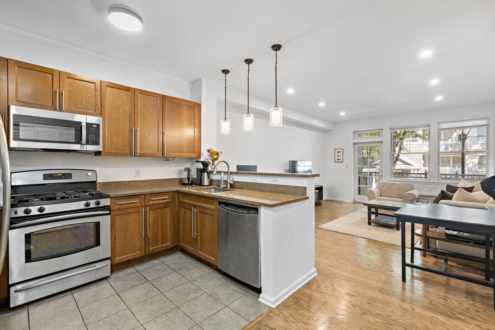 4 CONSTELLATION PL Unit: 101